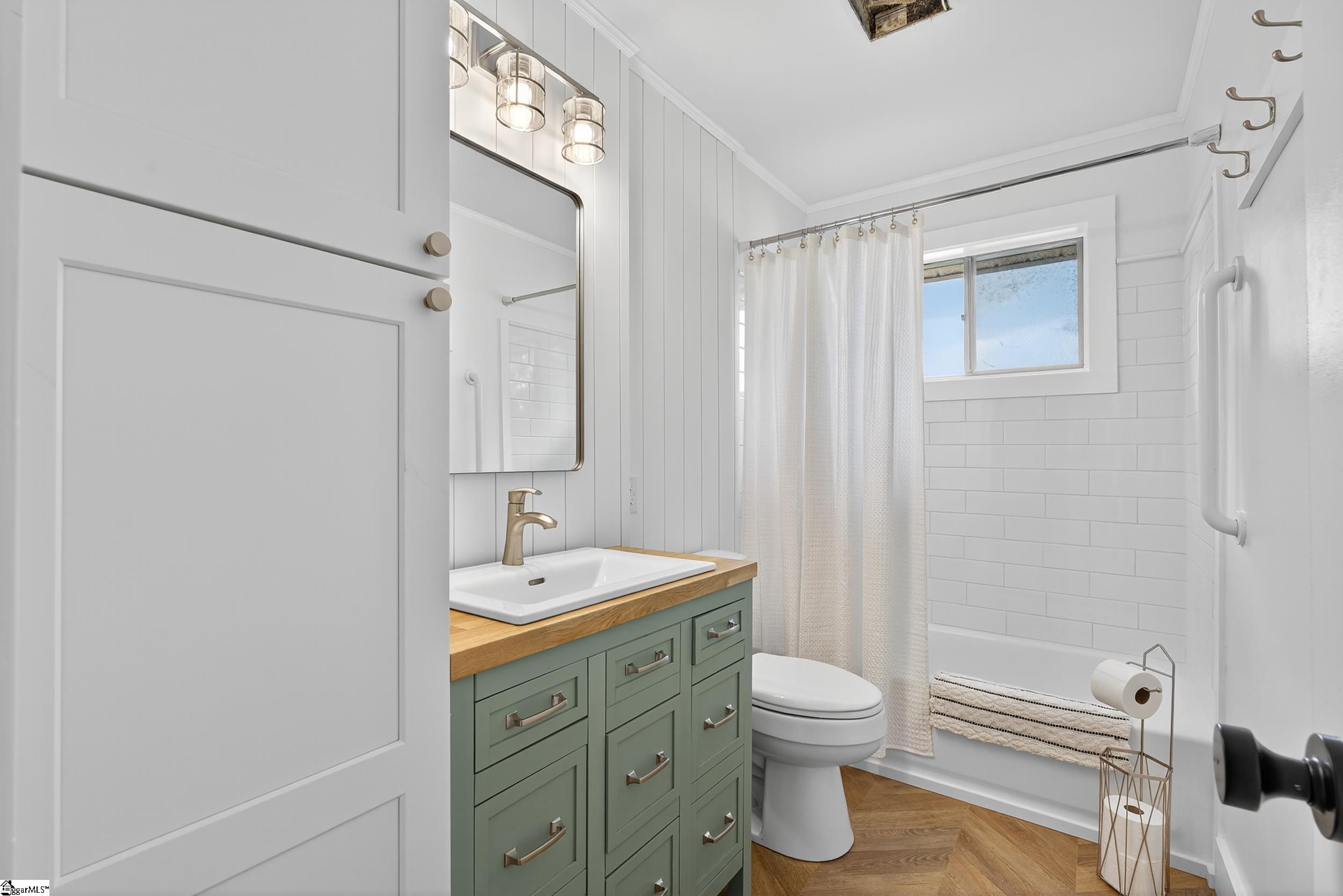 106 Paxton Street Mauldin, SC 29662