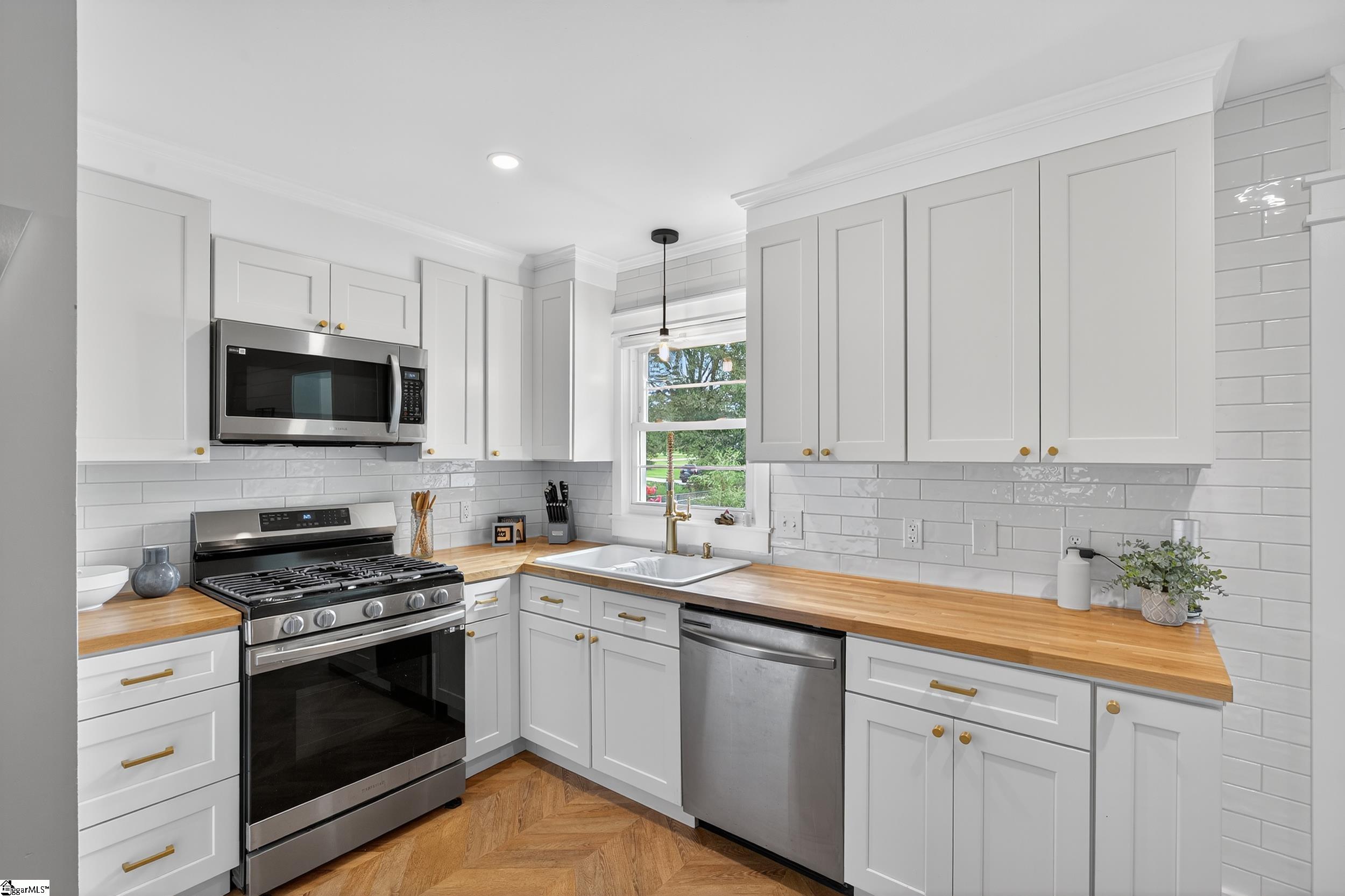106 Paxton Street Mauldin, SC 29662