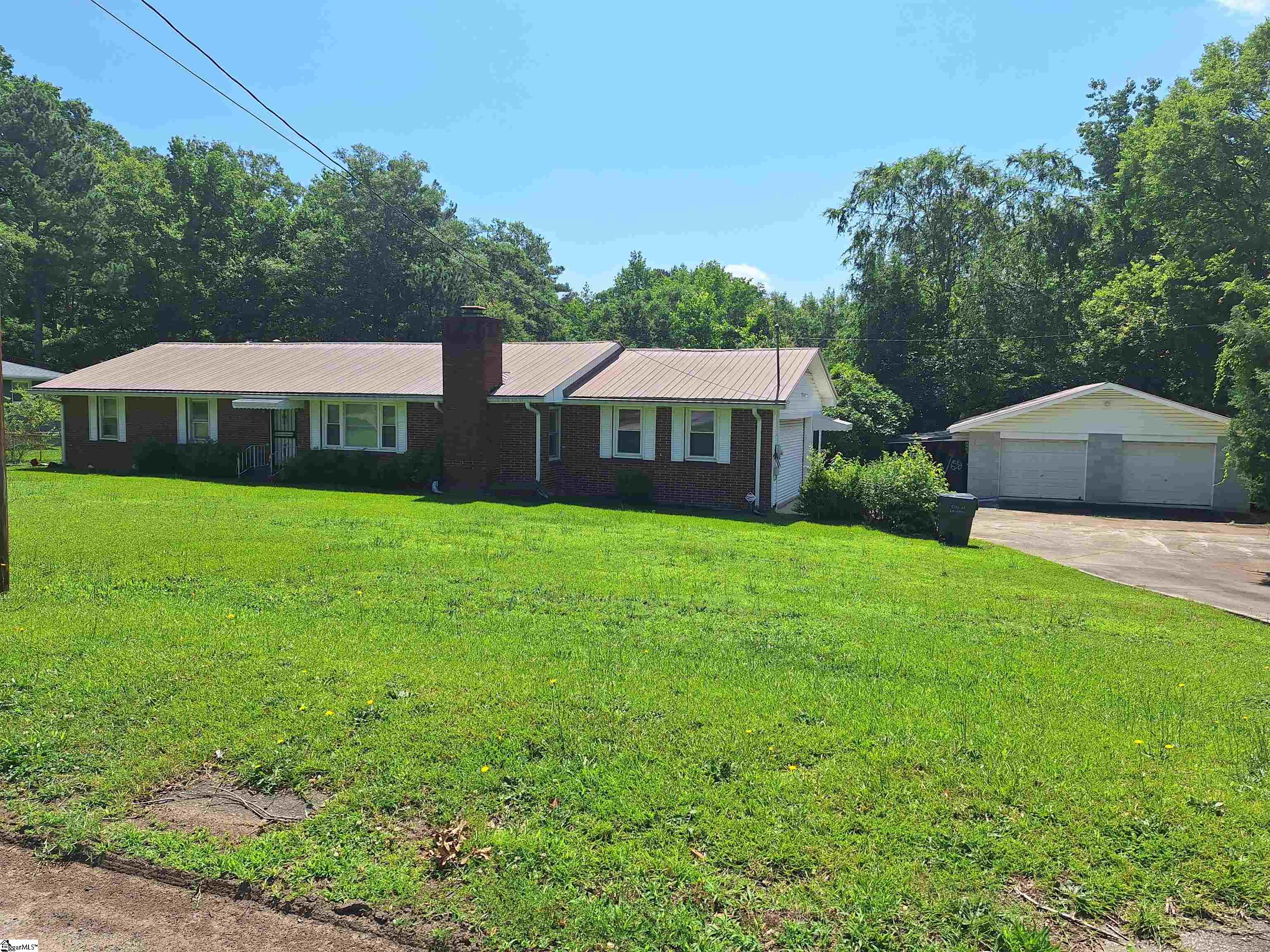 107 Pine Road Laurens, SC 29360