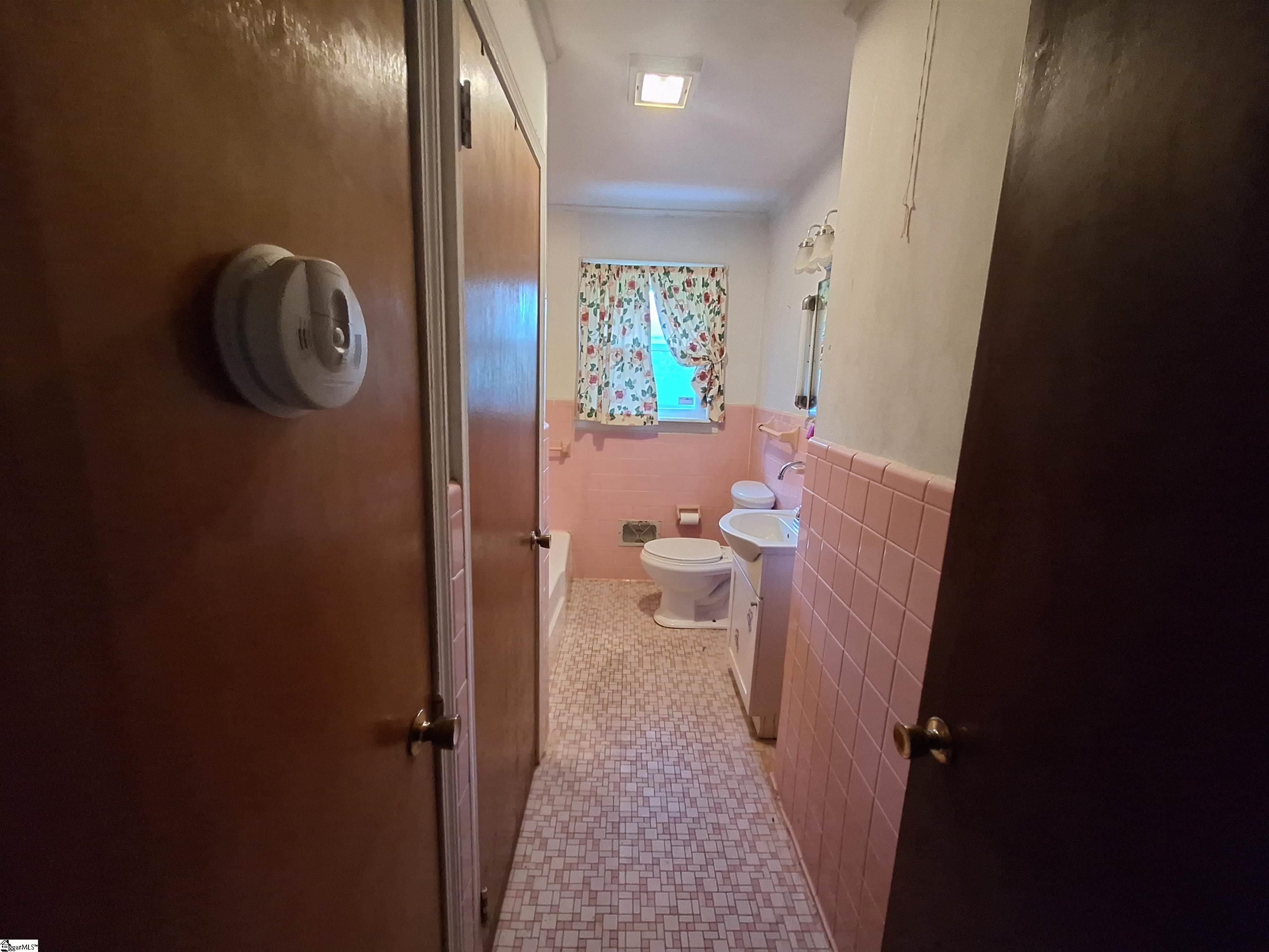 107 Pine Road Laurens, SC 29360