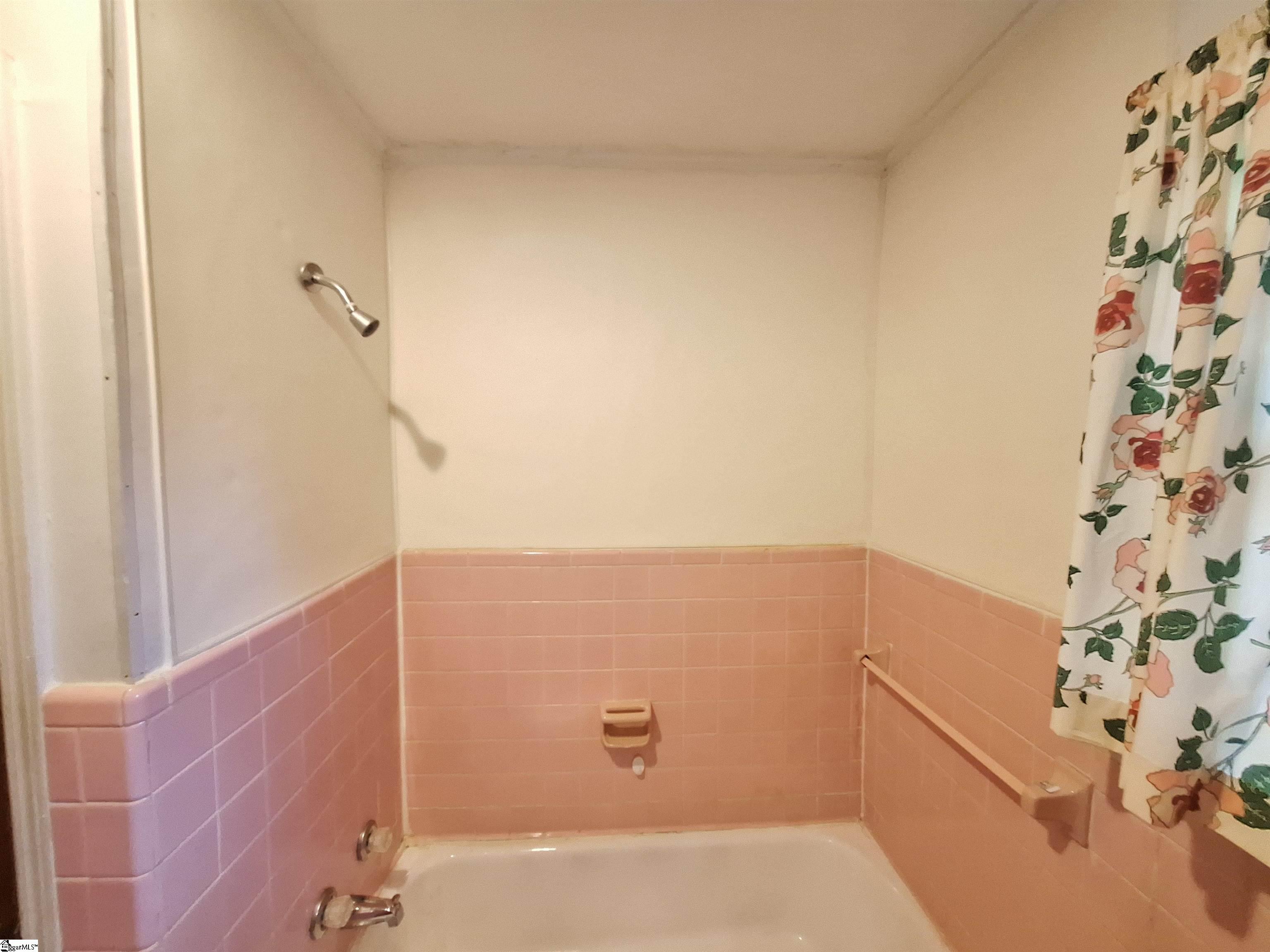 107 Pine Road Laurens, SC 29360