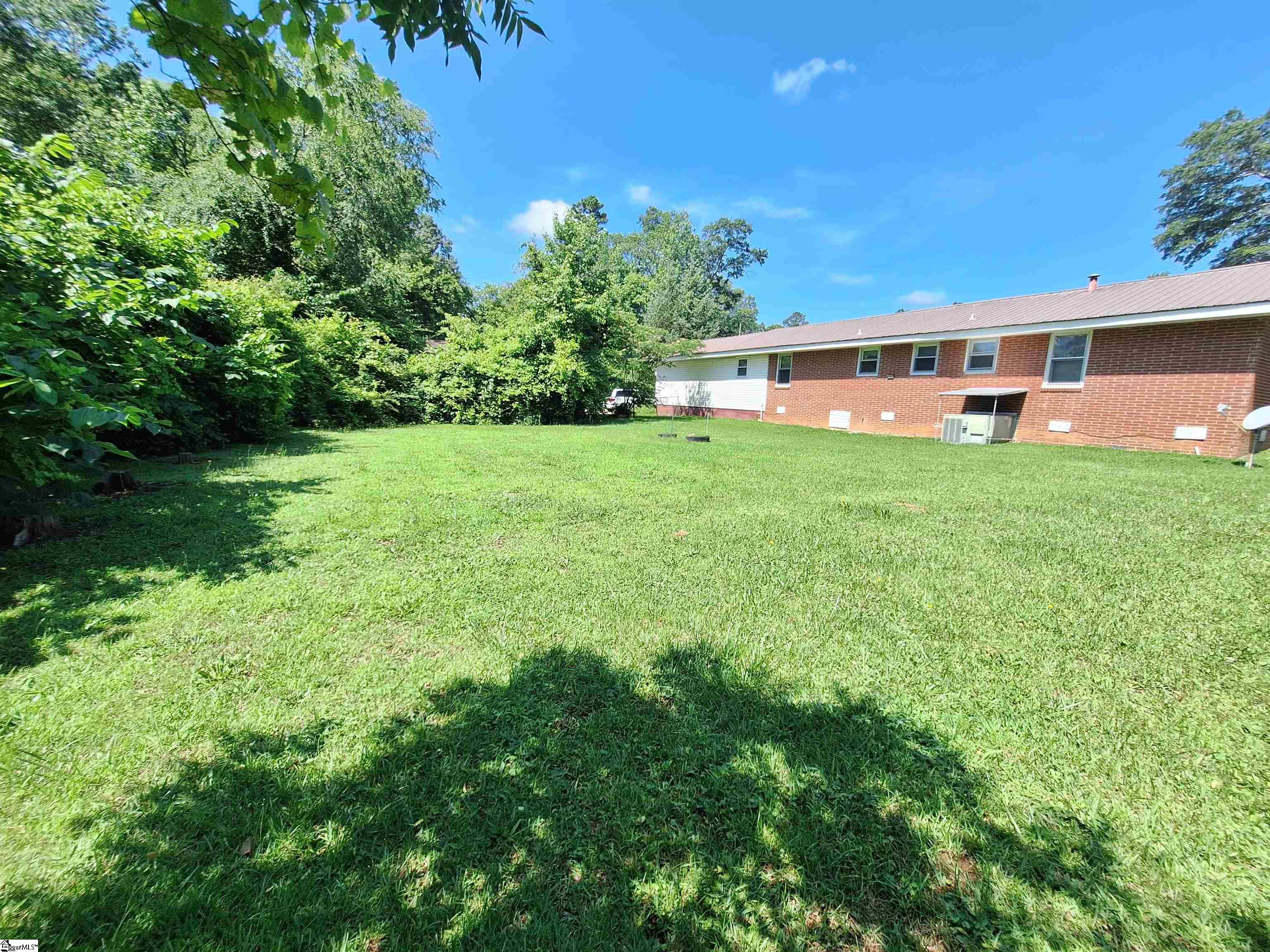 107 Pine Road Laurens, SC 29360
