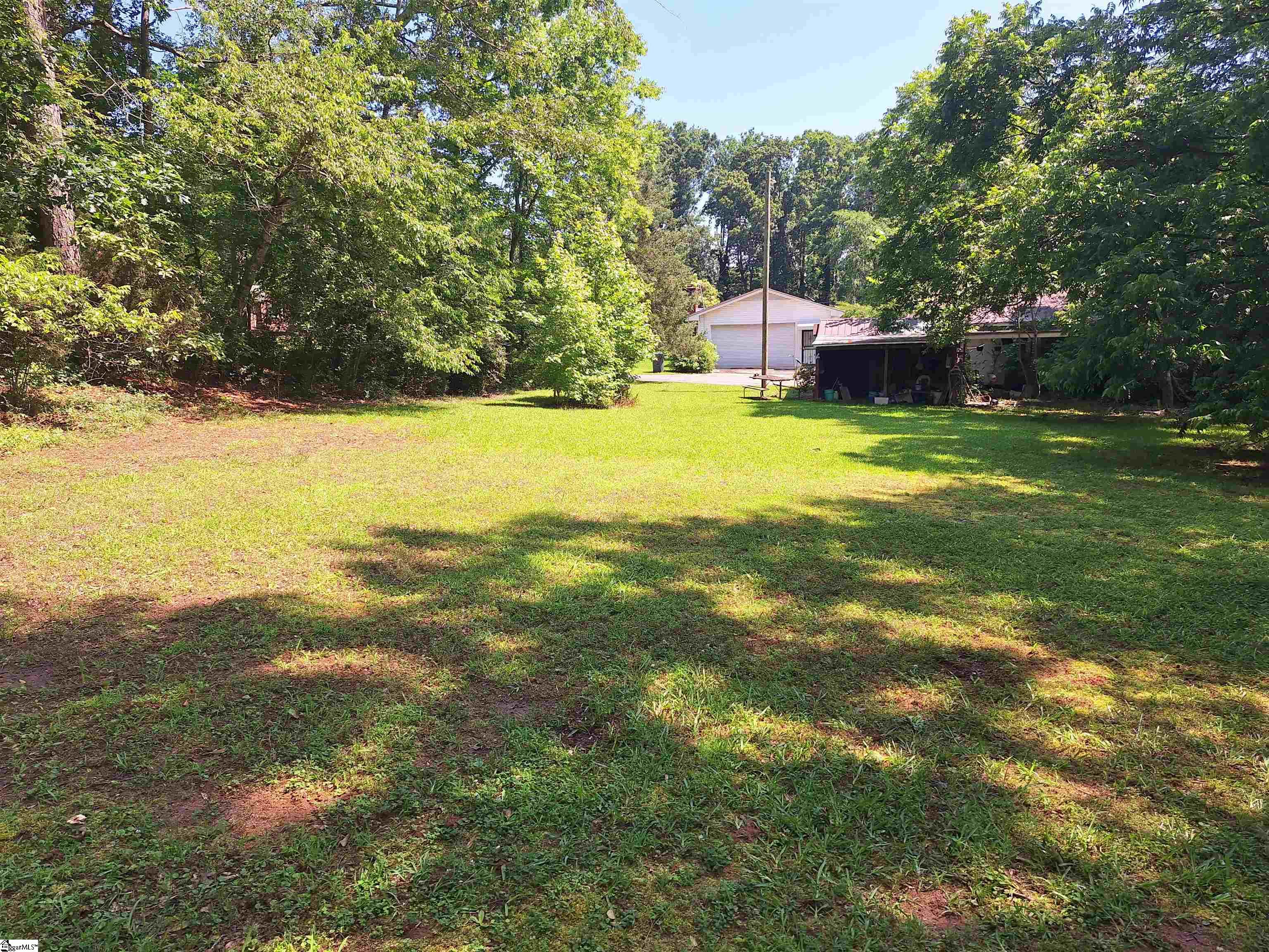 107 Pine Road Laurens, SC 29360