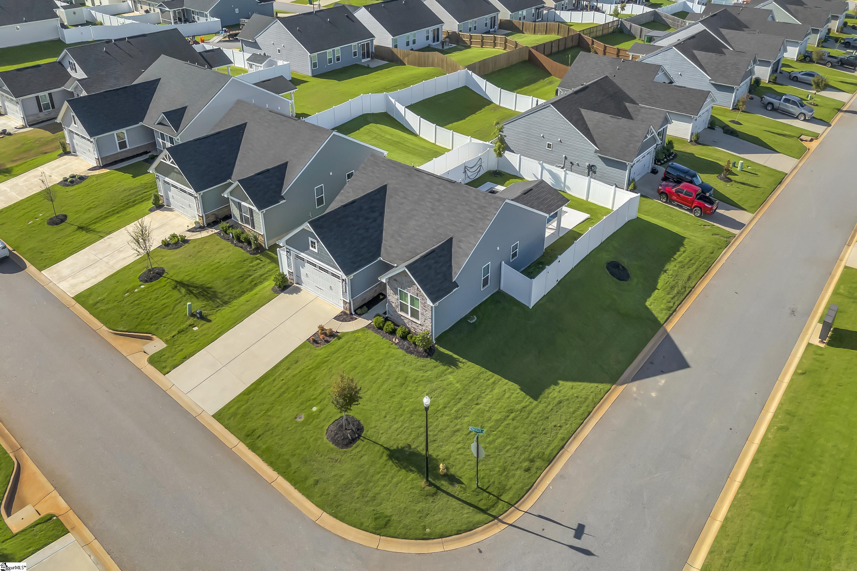 2082 Wexley Drive Spartanburg, SC 29316