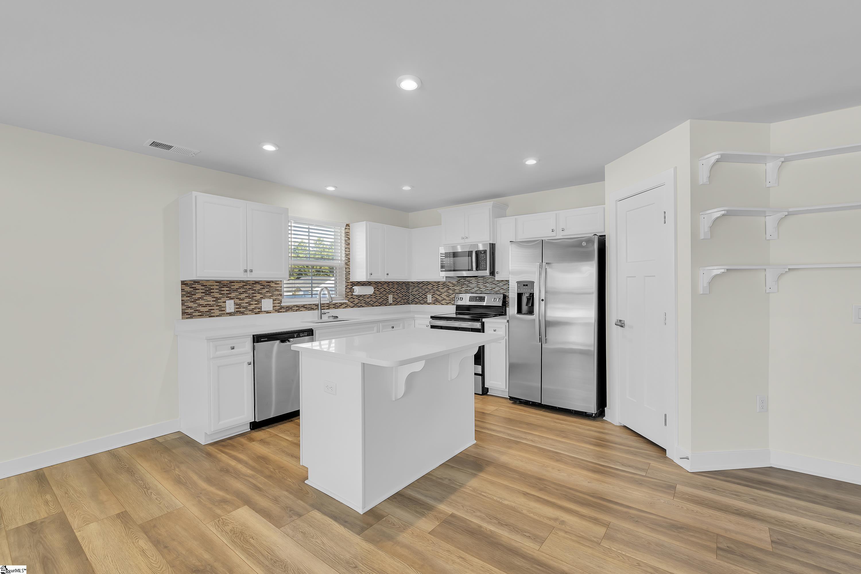 2082 Wexley Drive Spartanburg, SC 29316