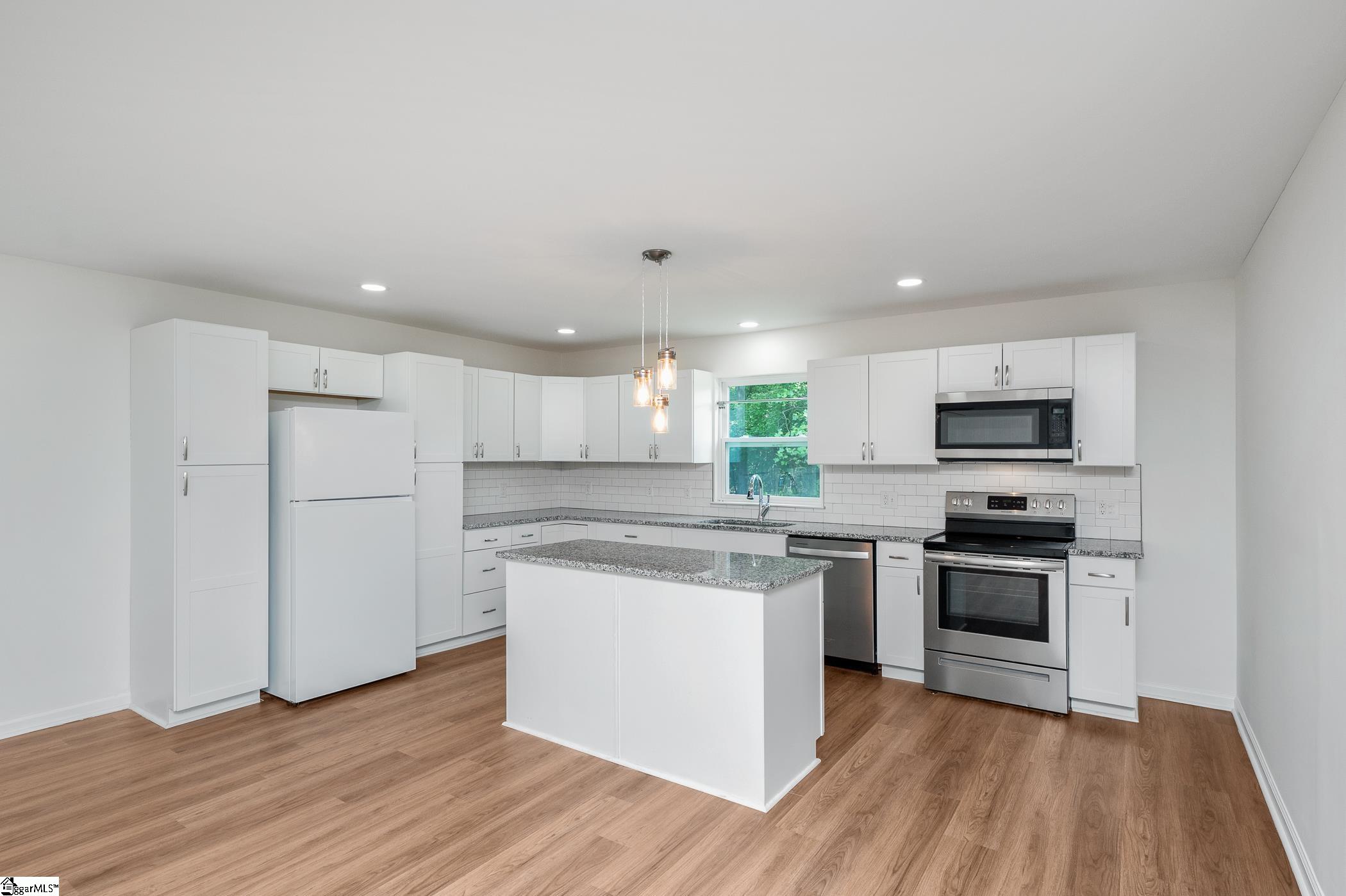 274 Falcon Drive Fountain Inn, SC 29644