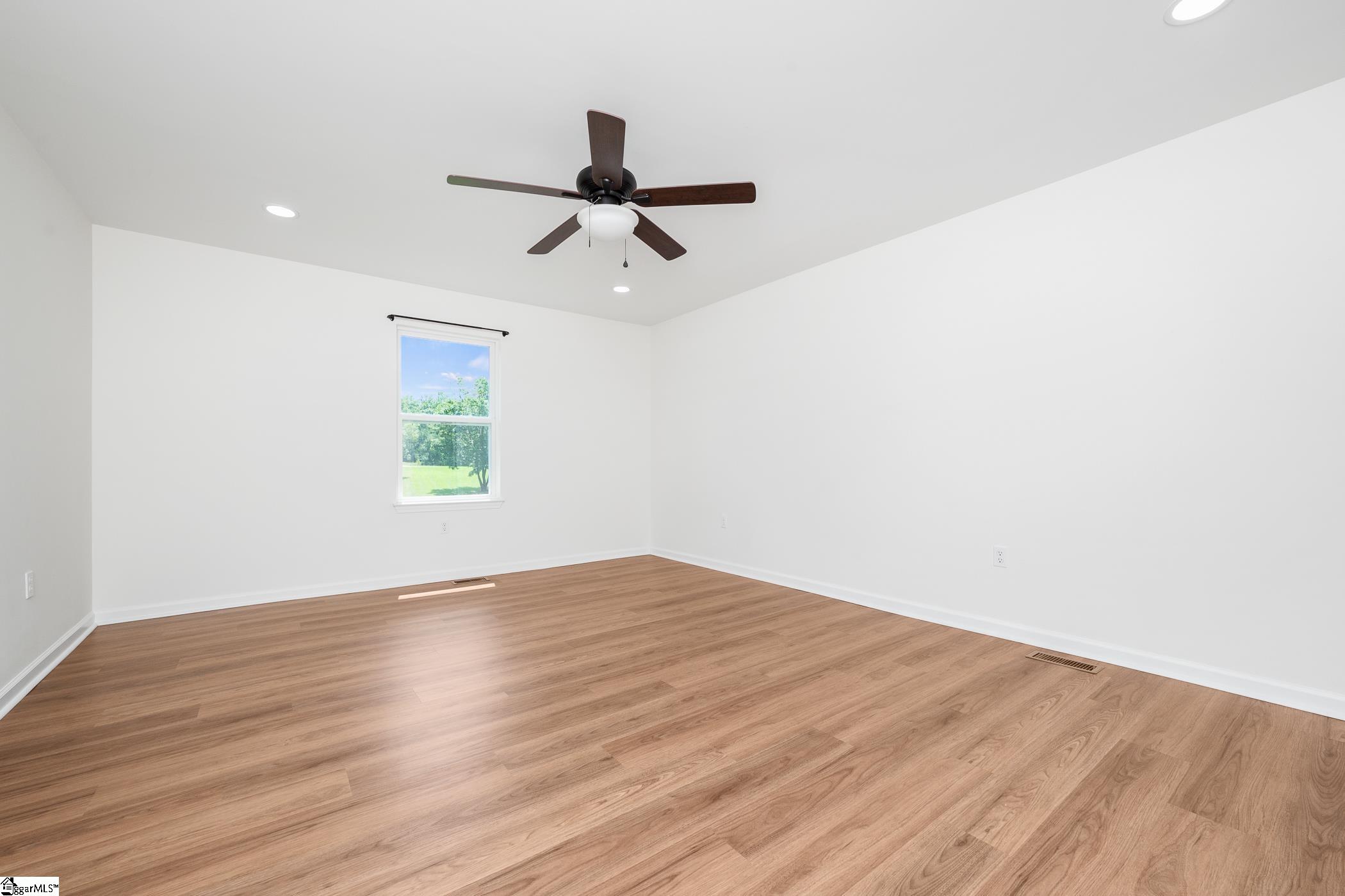 274 Falcon Drive Fountain Inn, SC 29644