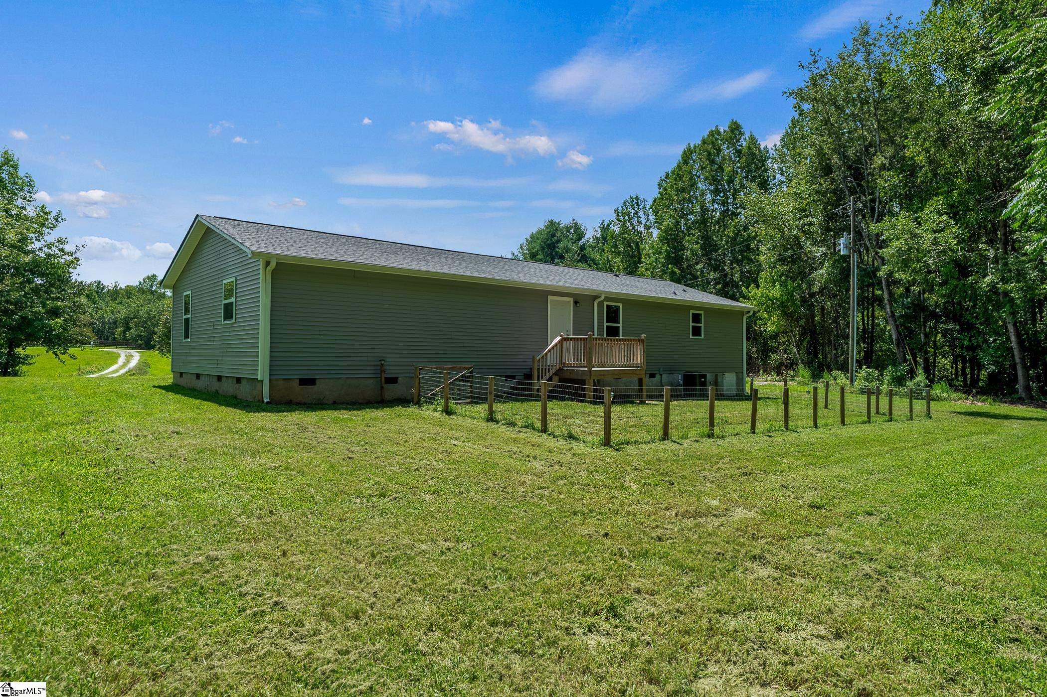 274 Falcon Drive Fountain Inn, SC 29644