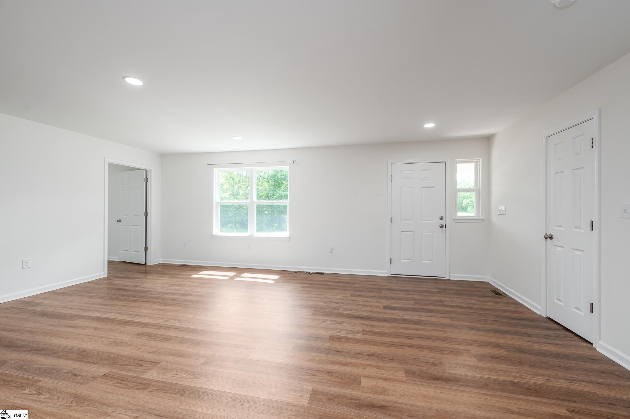 274 Falcon Drive Fountain Inn, SC 29644