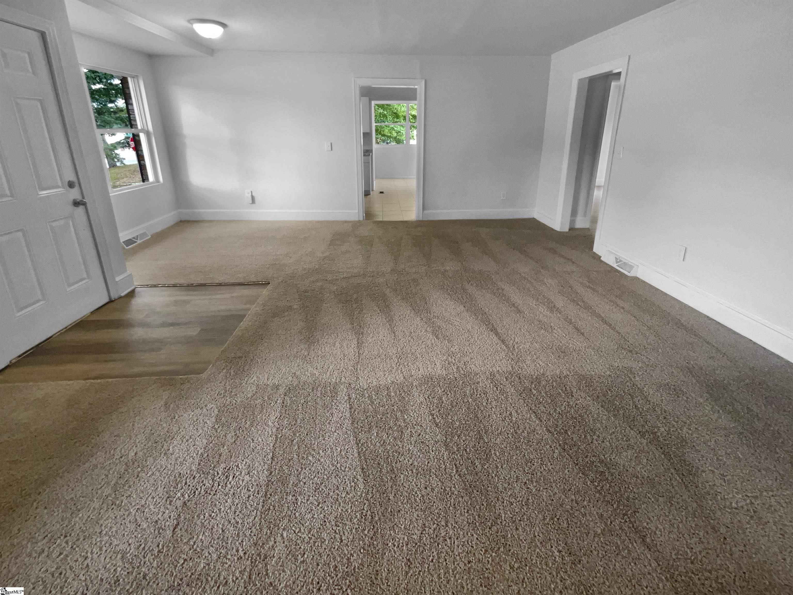 2375 S Pine Street Spartanburg, SC 29302