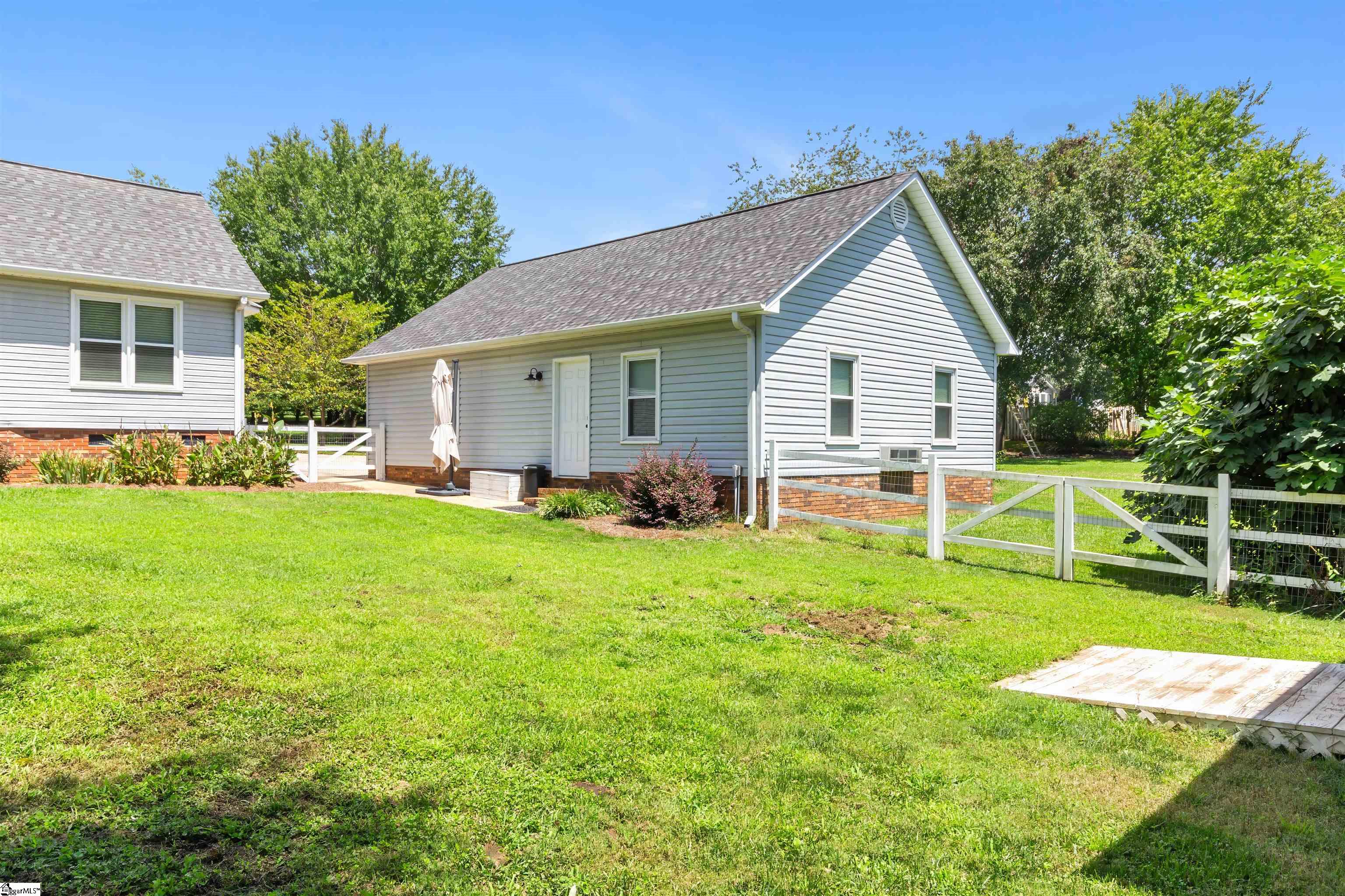 291 Gum Springs Road Taylors, SC 29687