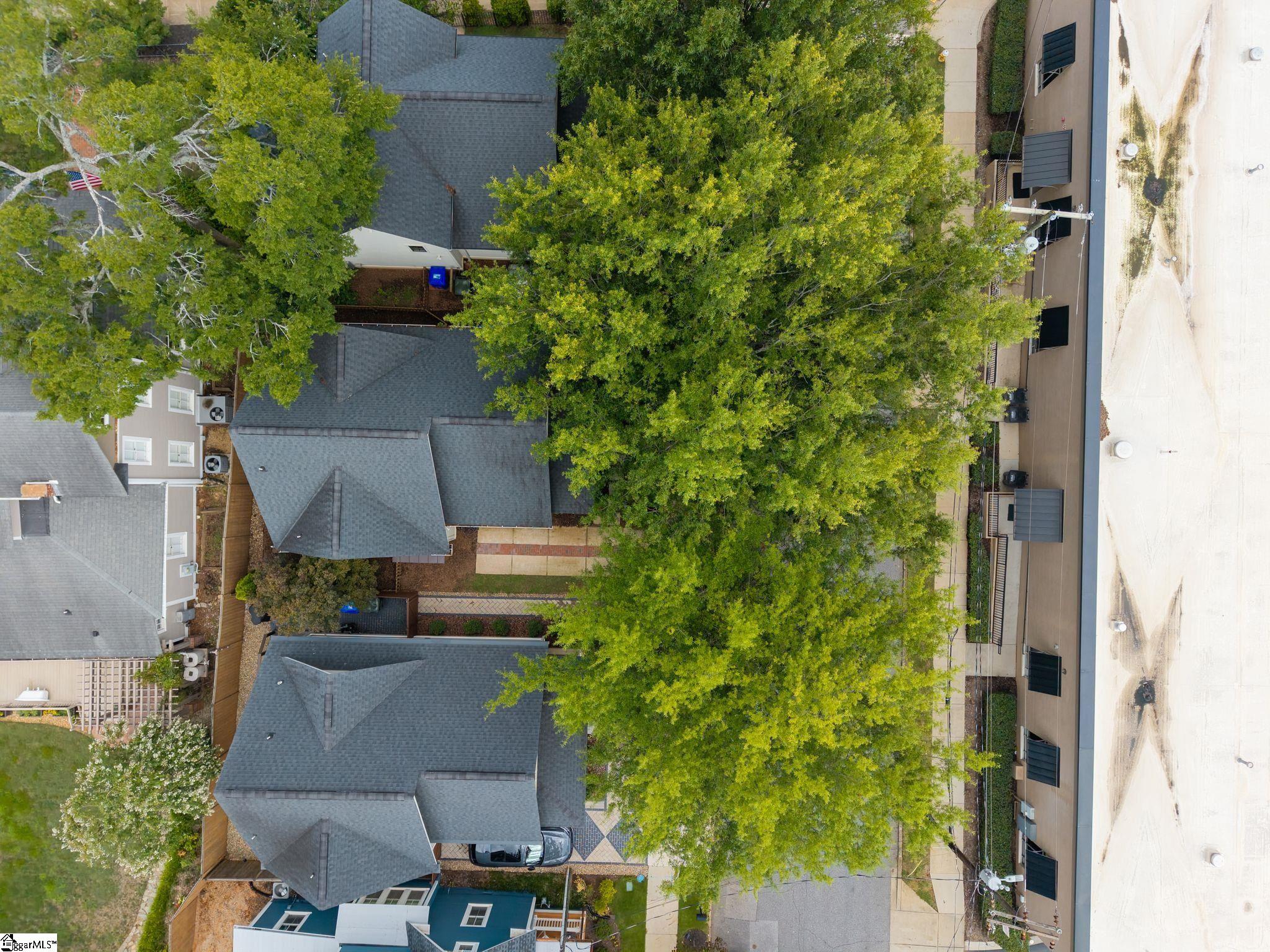 4 Asbury Avenue Greenville, SC 29601