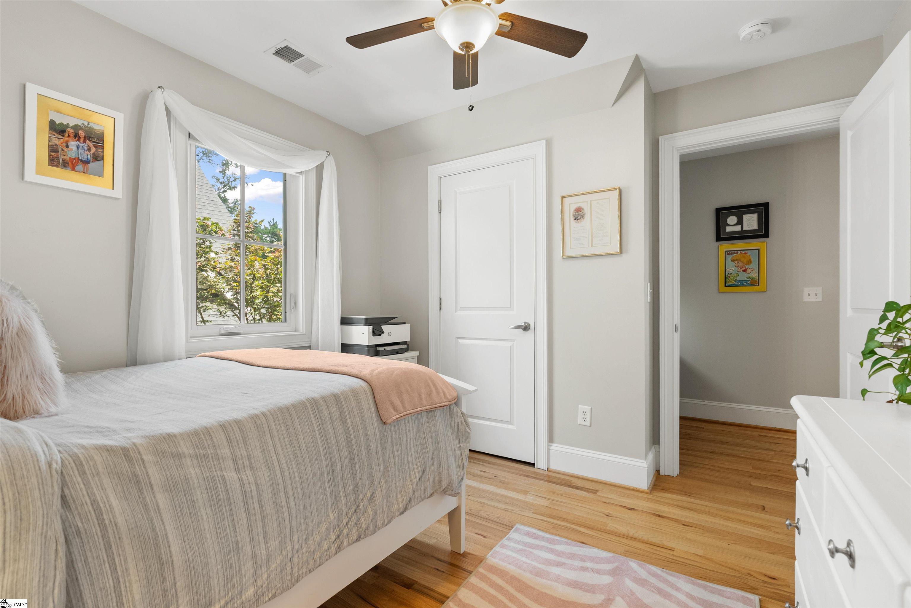 4 Asbury Avenue Greenville, SC 29601