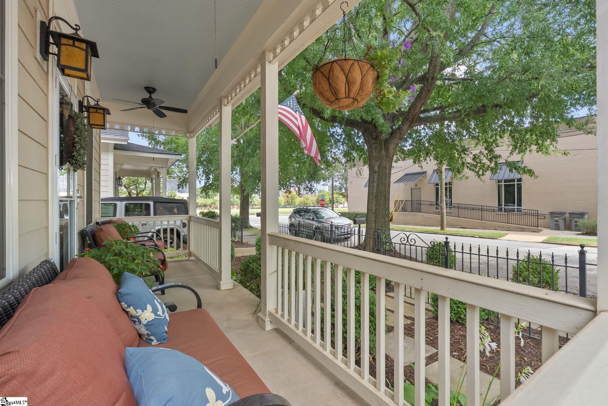 4 Asbury Avenue Greenville, SC 29601