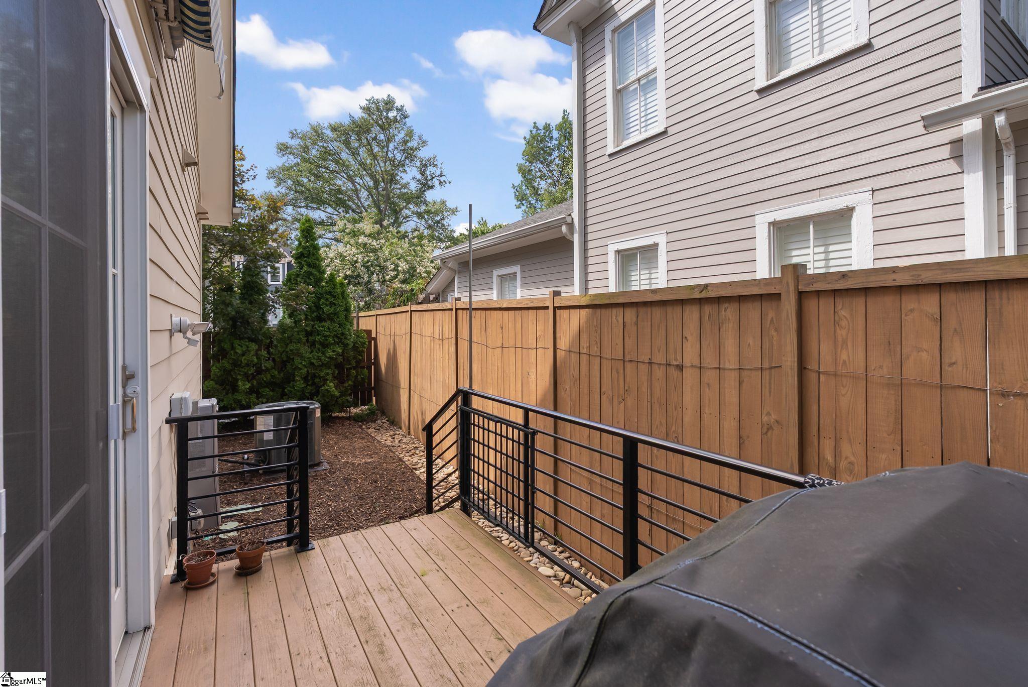 4 Asbury Avenue Greenville, SC 29601