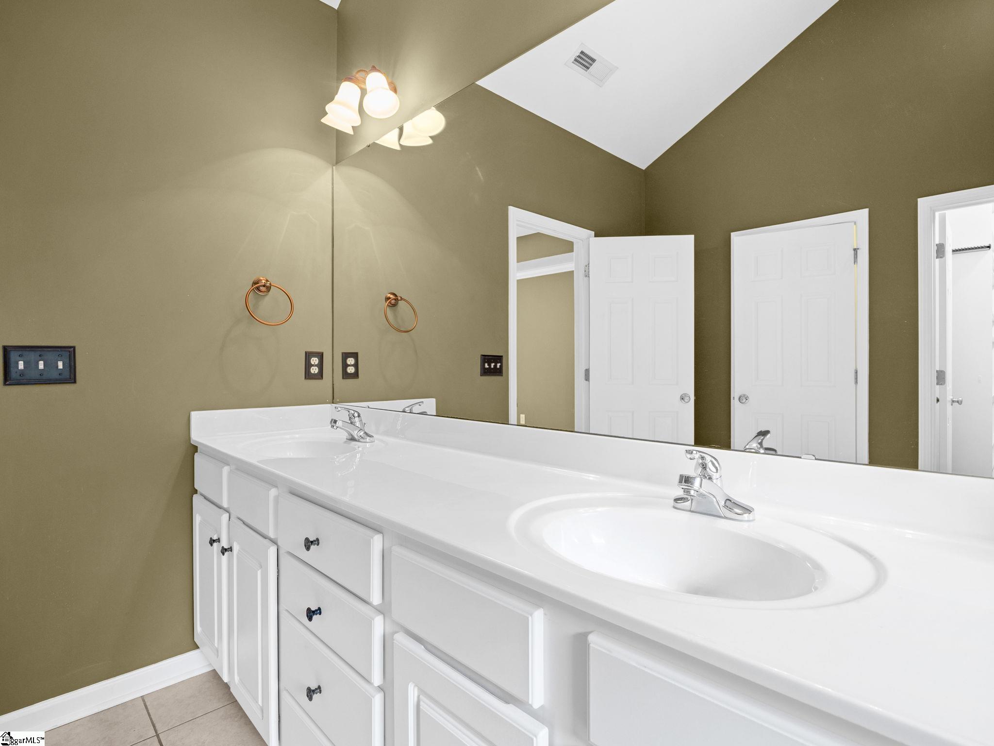 43 Hurshfield Court Taylors, SC 29687