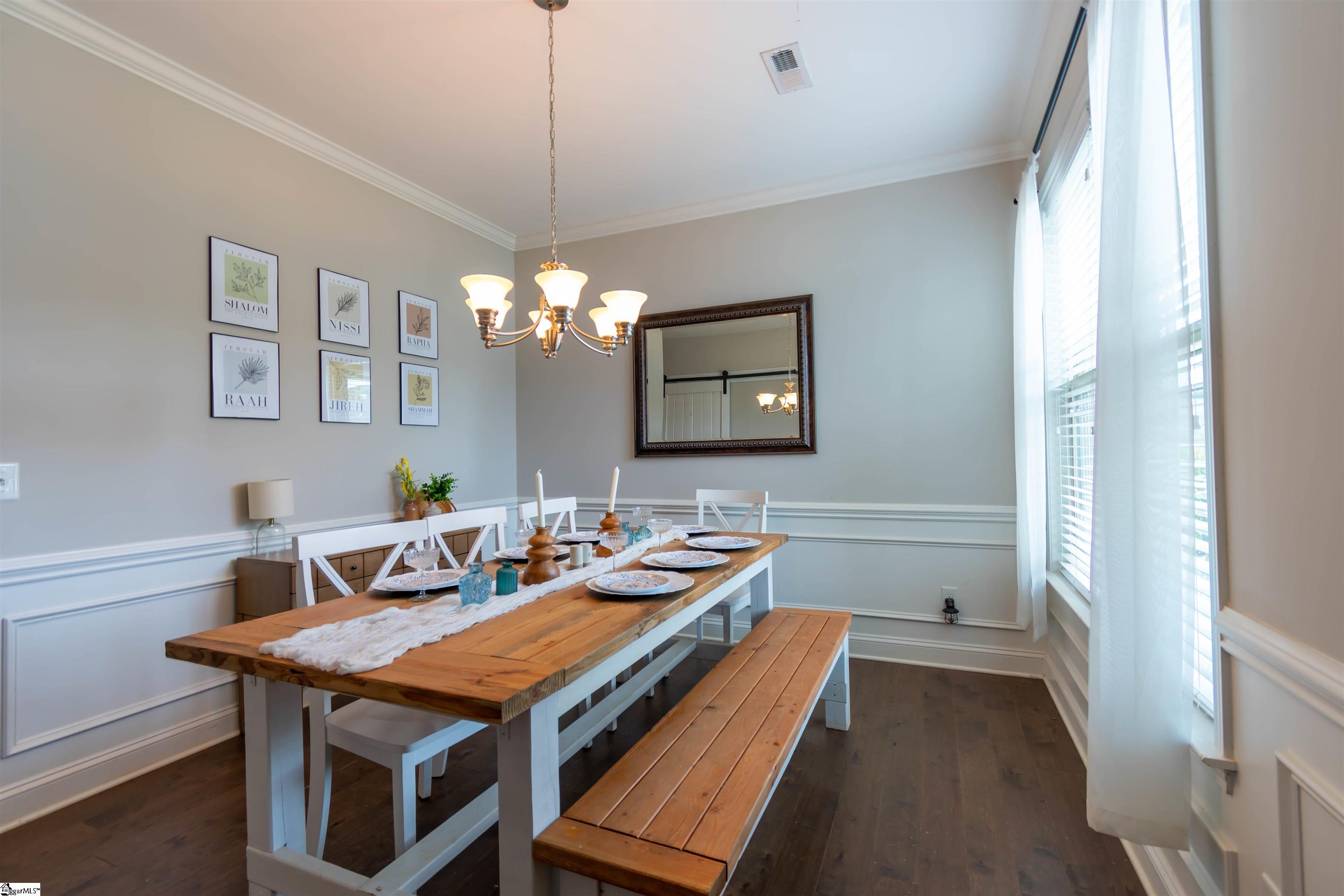 189 Bur Oak Drive Taylors, SC 29687