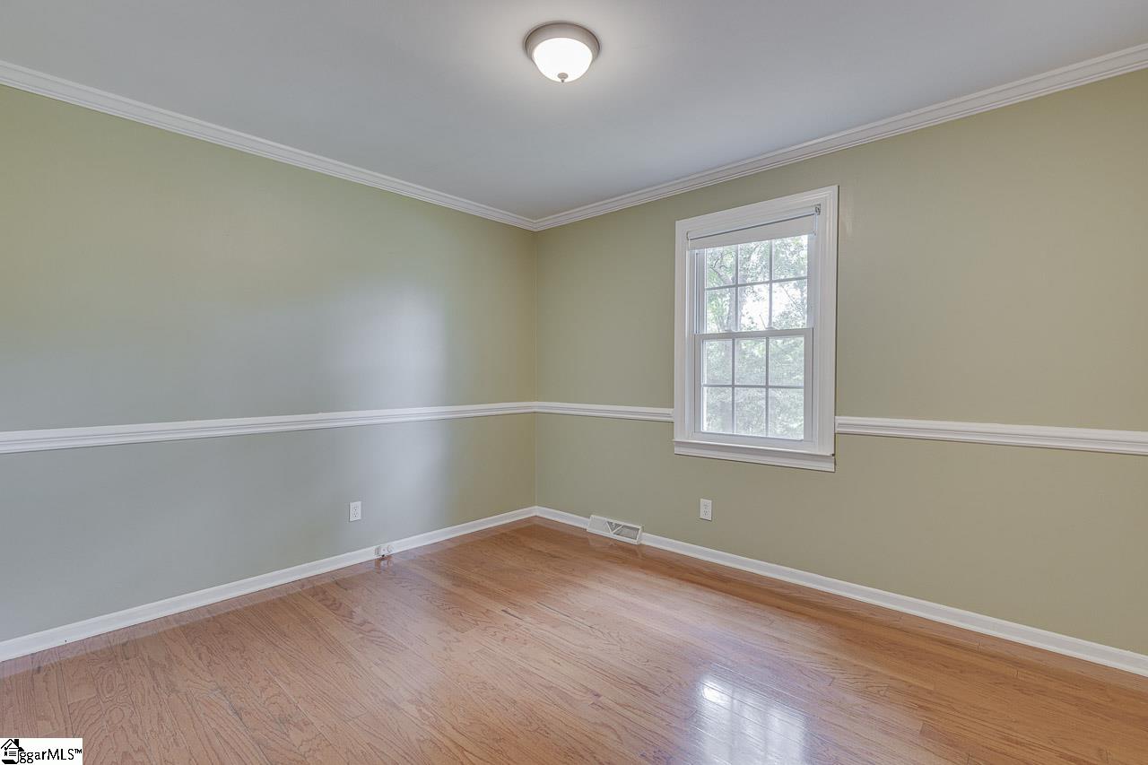 127 Country Glen Pelzer, SC 29669