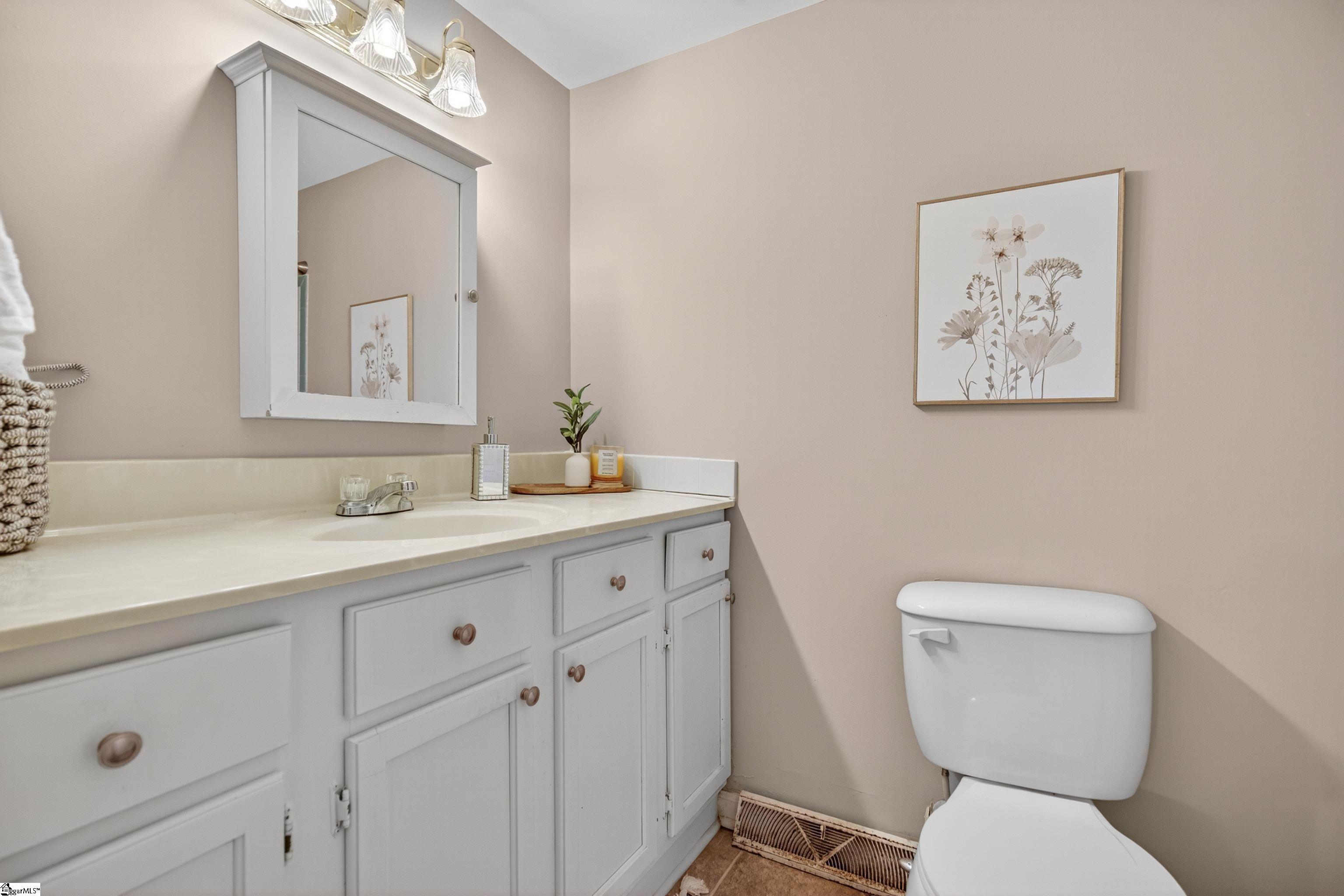 200 Hipps Avenue Simpsonville, SC 29681