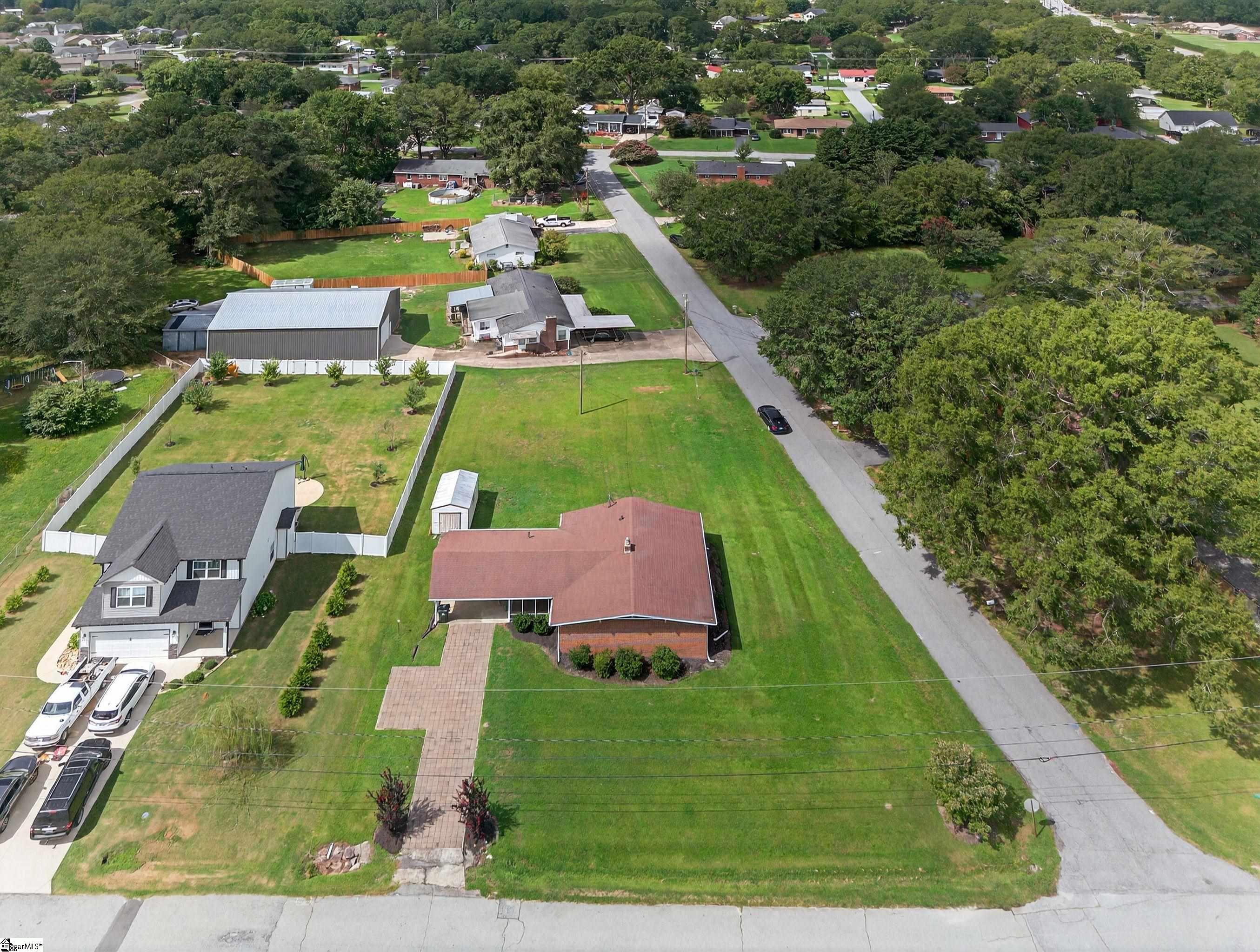 200 Hipps Avenue Simpsonville, SC 29681