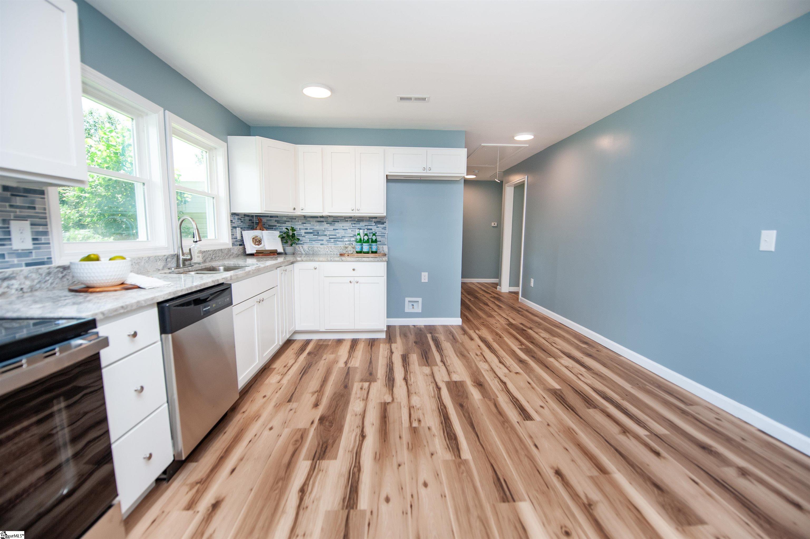 113 Oakleaf Drive Landrum, SC 29356-1710