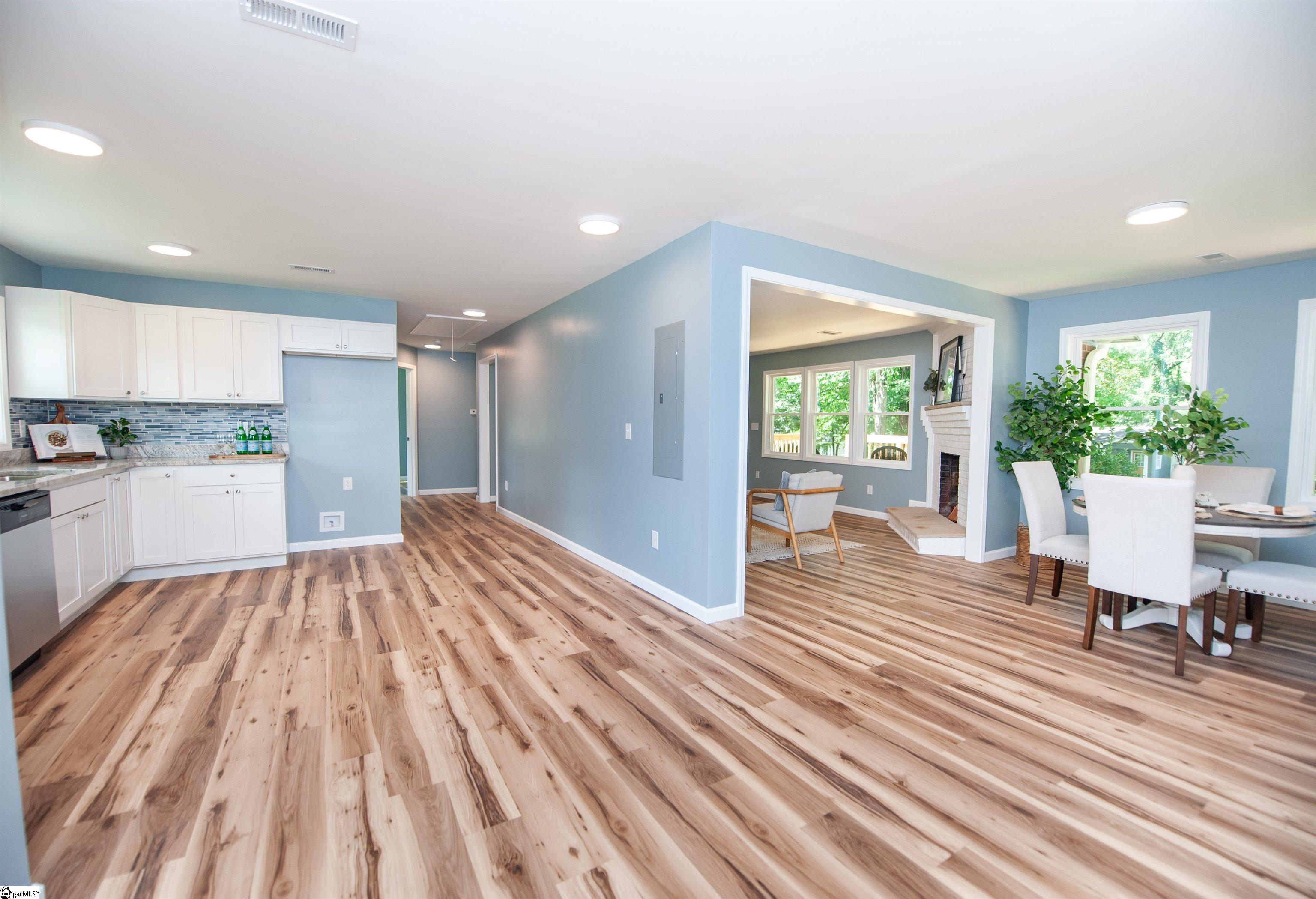 113 Oakleaf Drive Landrum, SC 29356-1710