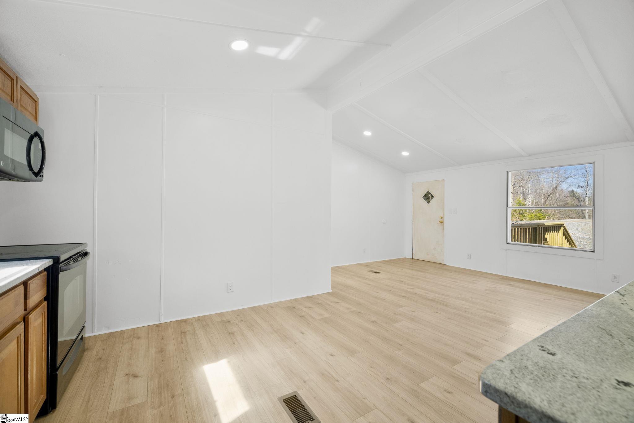 1 Blackberry Valley Road Greenville, SC 29617
