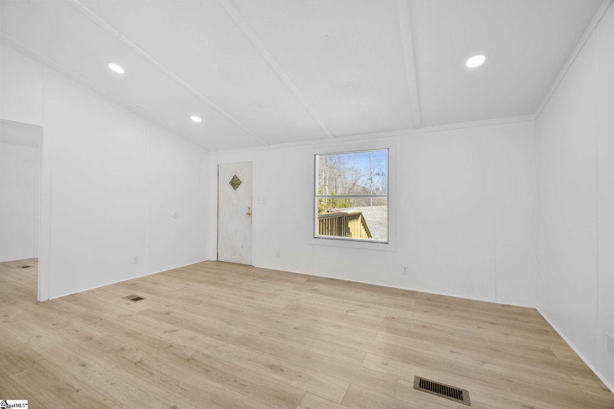 1 Blackberry Valley Road Greenville, SC 29617