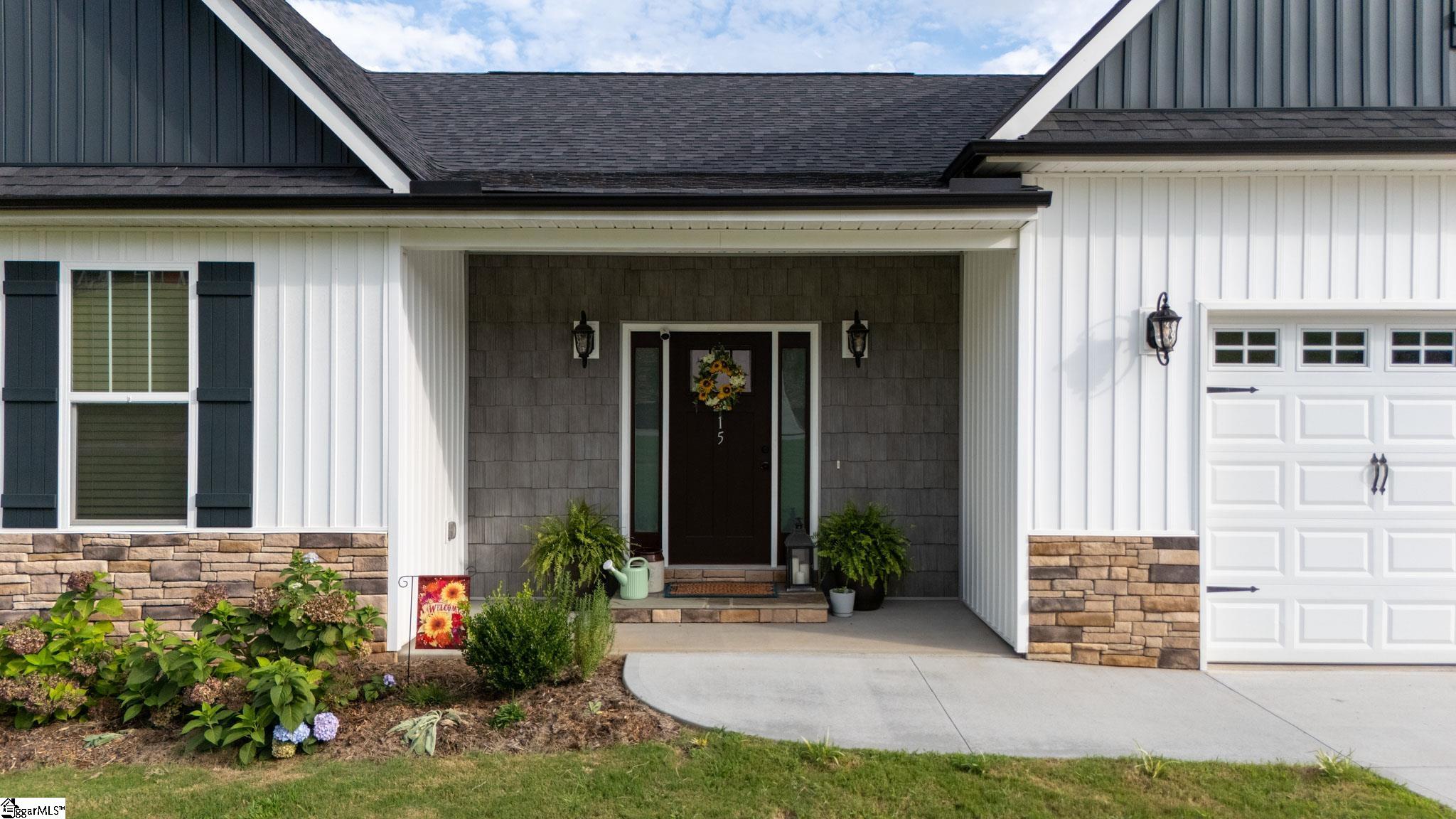 15 Marion Meadow Lane Travelers Rest, SC 29690
