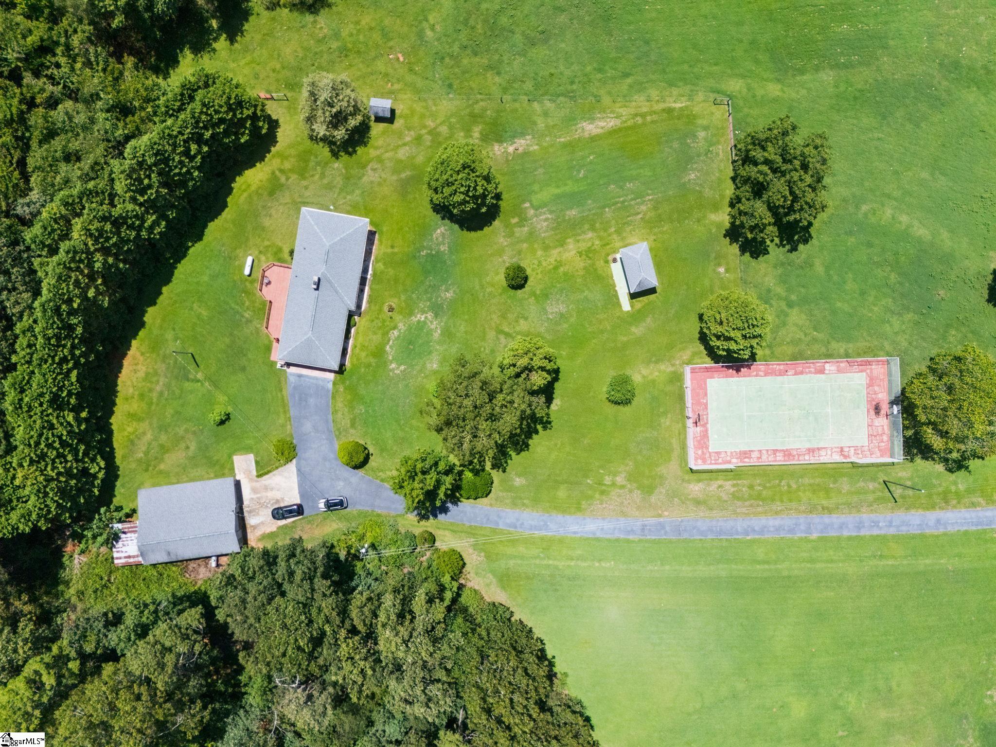 450 Englewood Drive Westminster, SC 29693