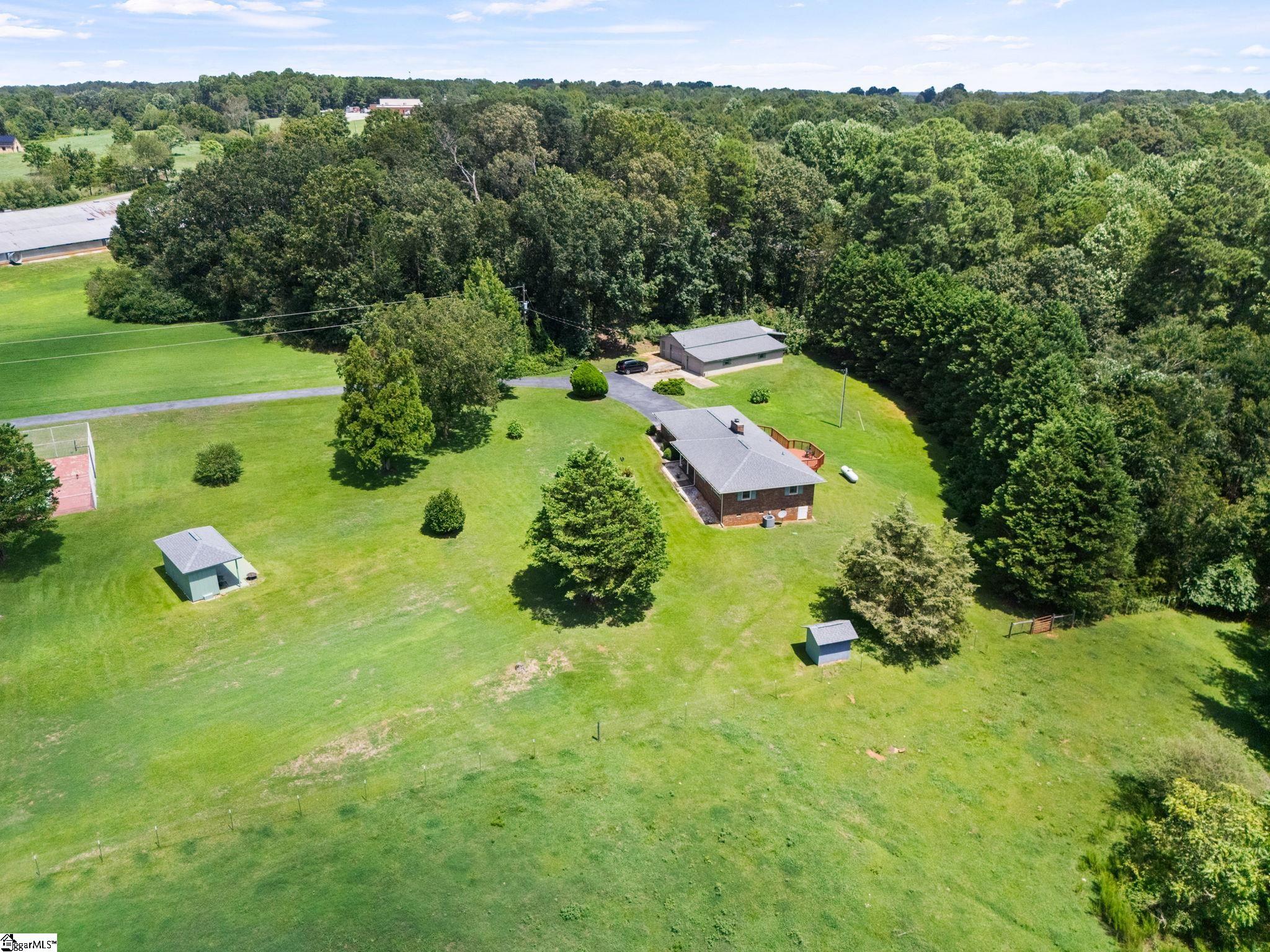 450 Englewood Drive Westminster, SC 29693