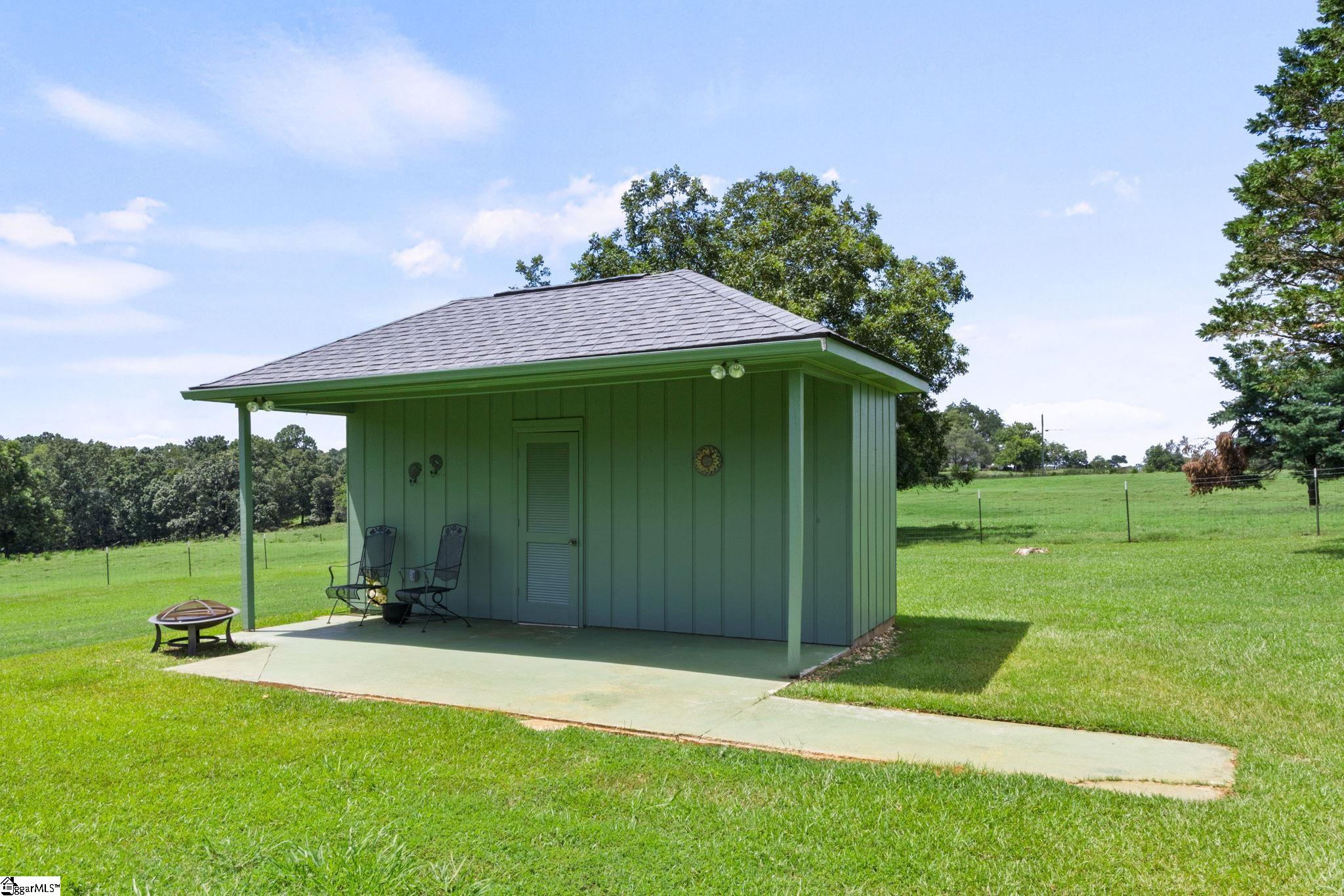 450 Englewood Drive Westminster, SC 29693