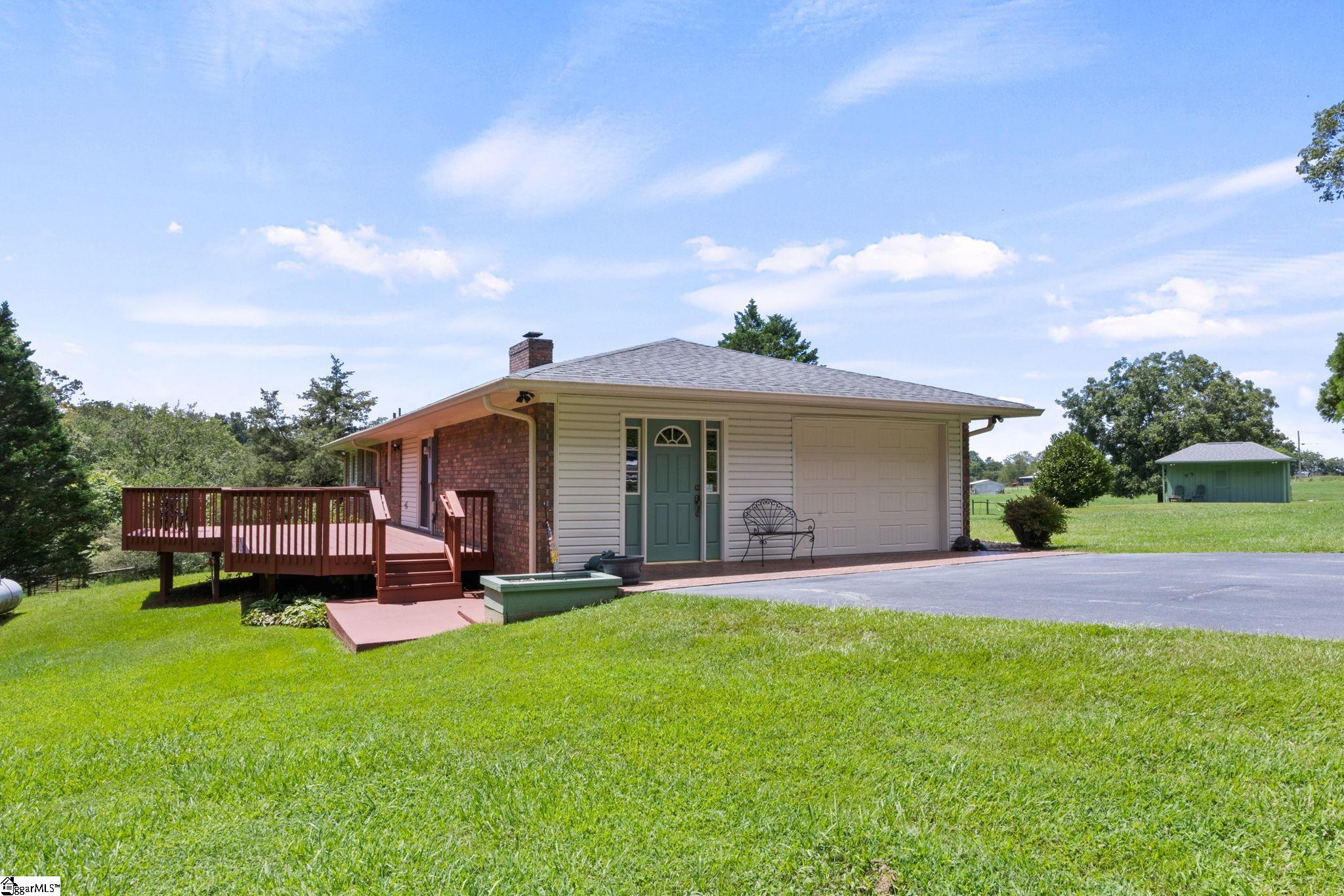 450 Englewood Drive Westminster, SC 29693
