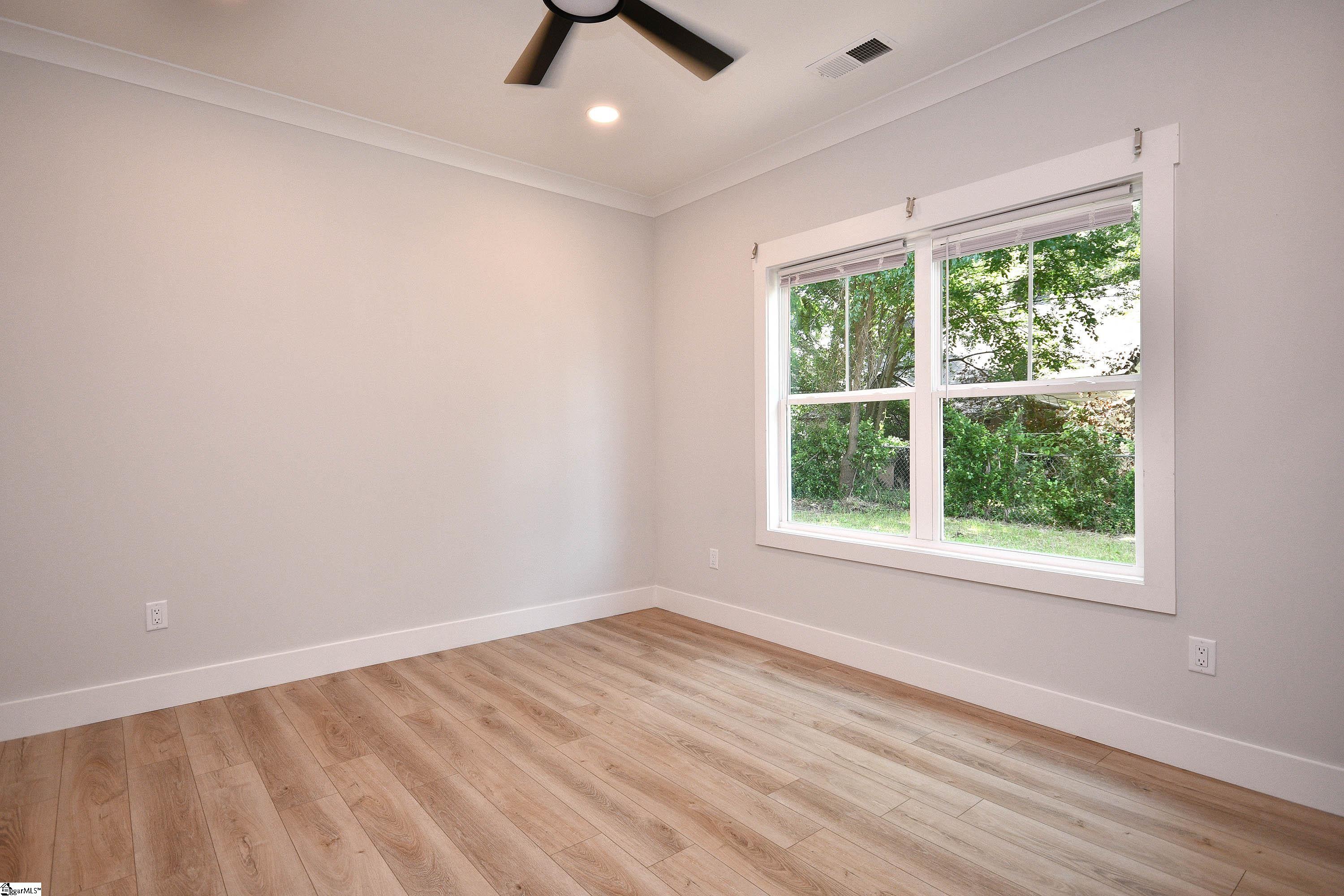 121 W Second Street Williamston, SC 29697-2211
