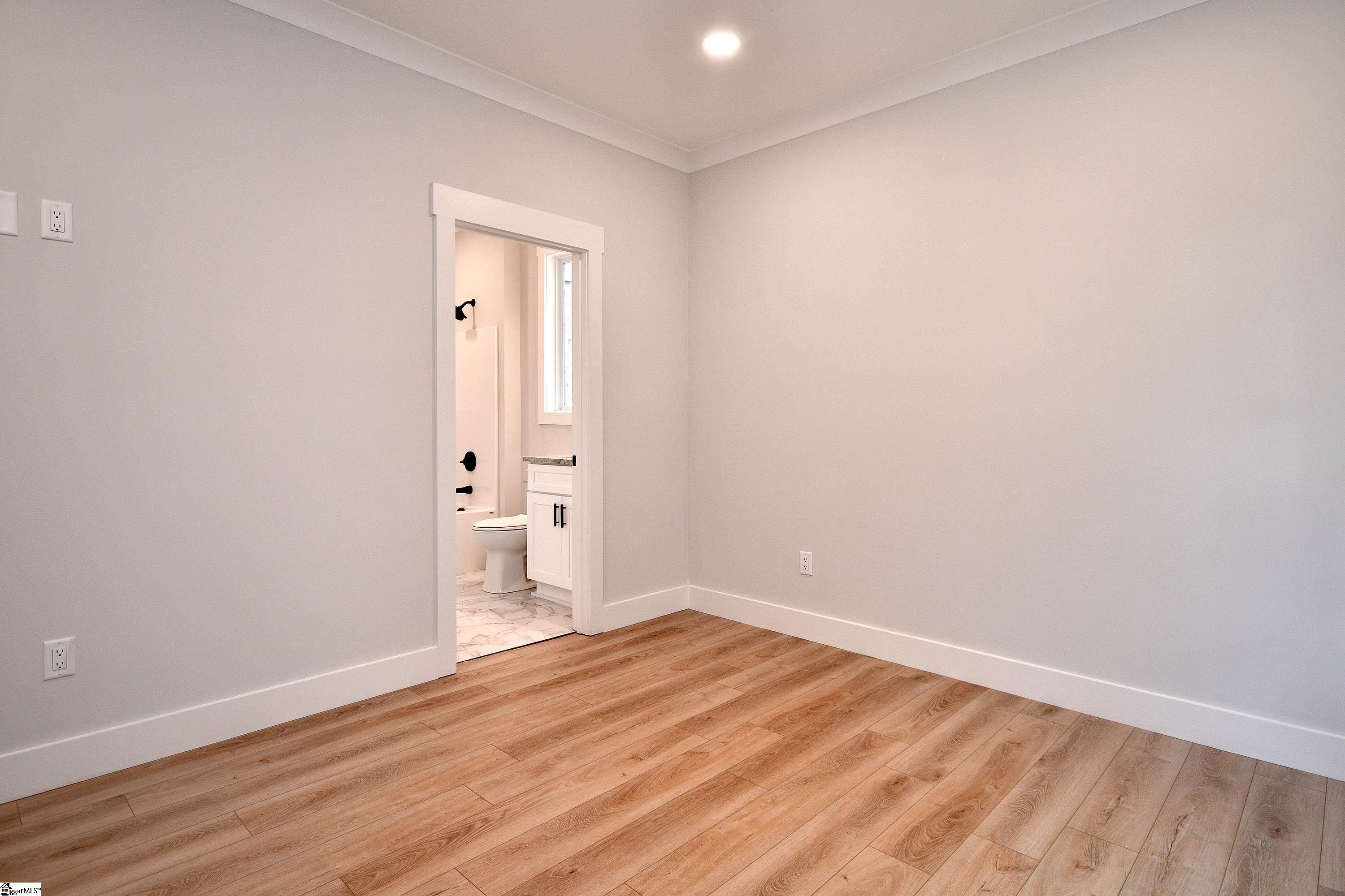 121 W Second Street Williamston, SC 29697-2211