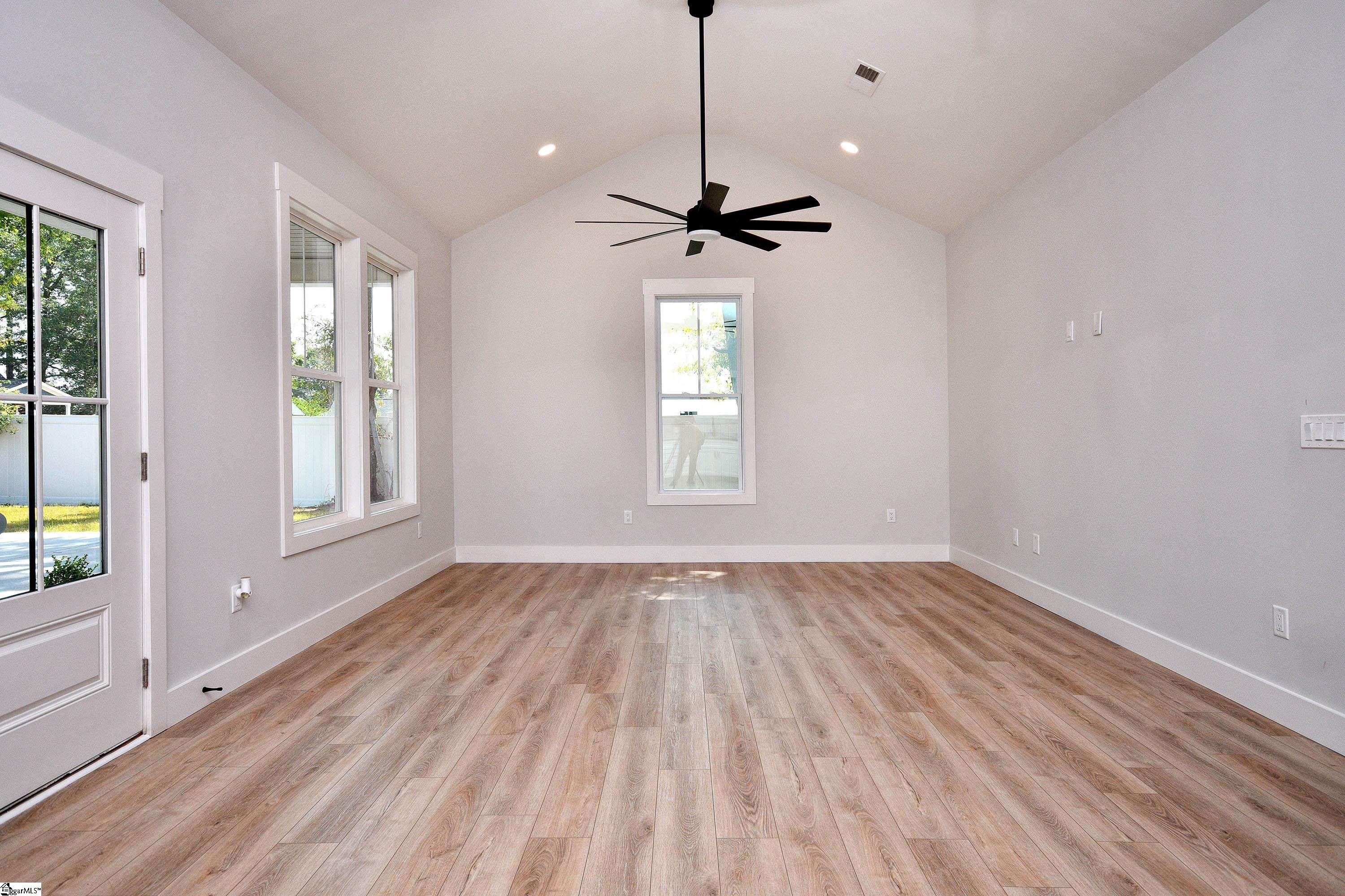 121 W Second Street Williamston, SC 29697-2211