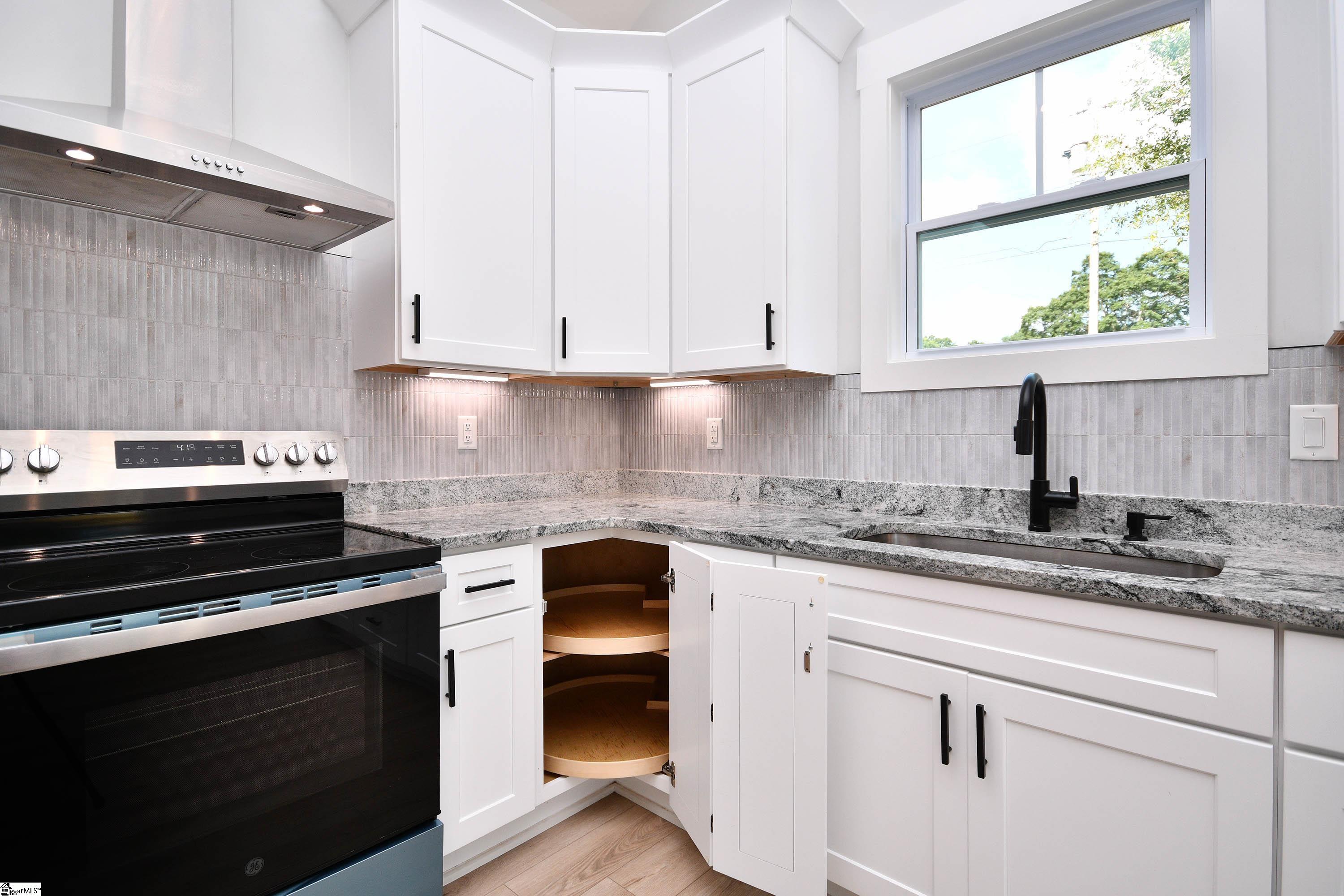 121 W Second Street Williamston, SC 29697-2211