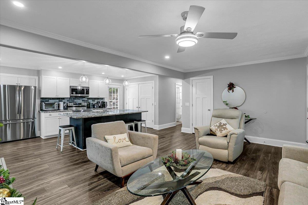 606 Davenport Road Simpsonville, SC 29680