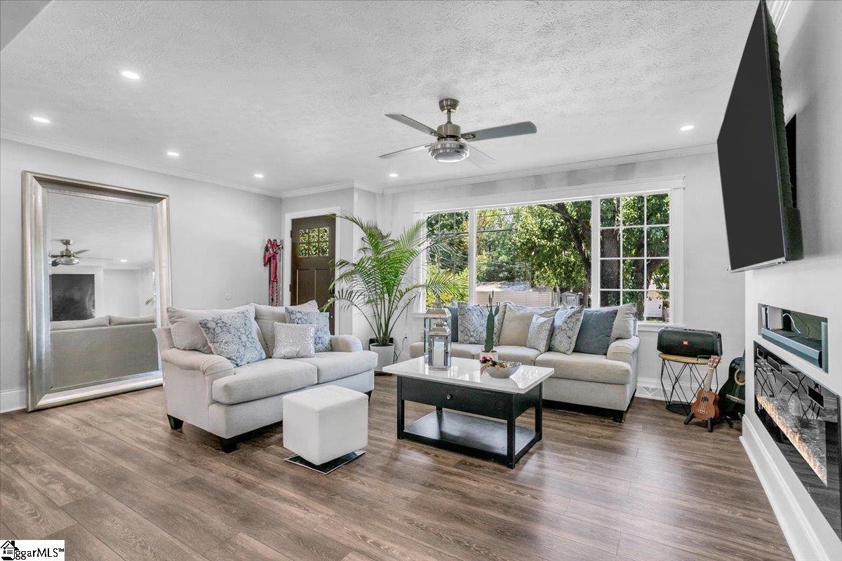 606 Davenport Road Simpsonville, SC 29680