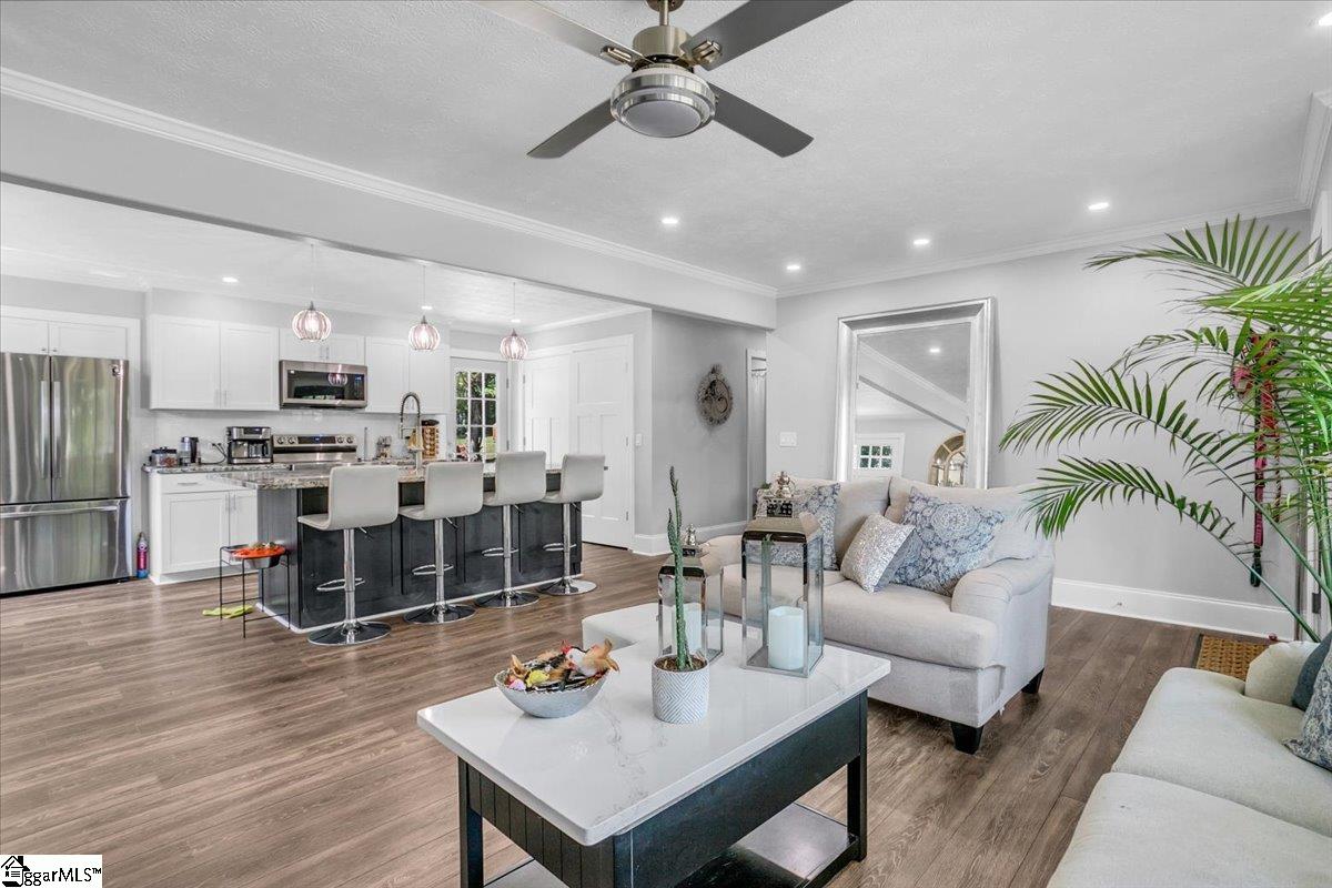 606 Davenport Road Simpsonville, SC 29680