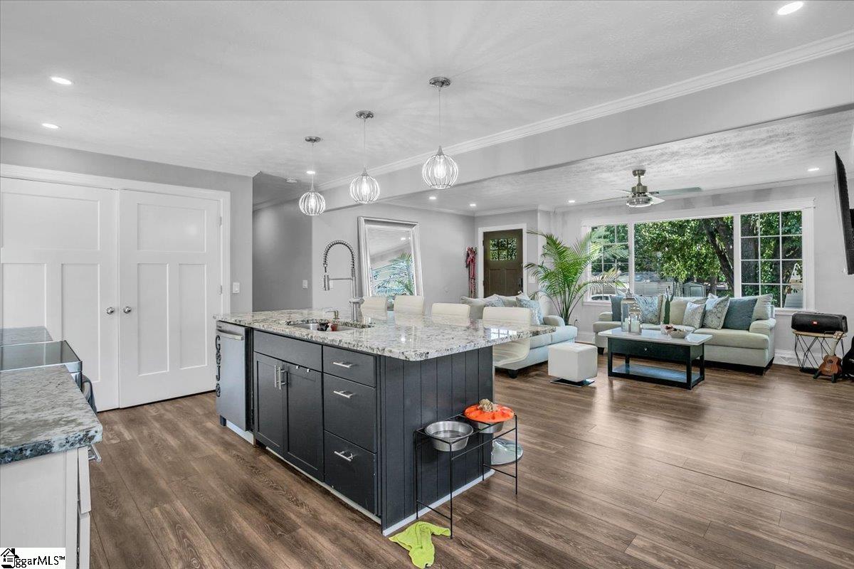 606 Davenport Road Simpsonville, SC 29680