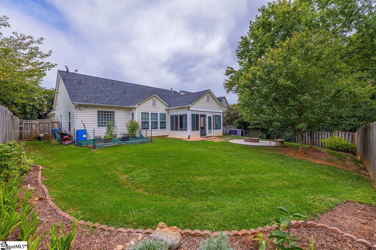 203 Crown Empire Court Simpsonville, SC 29681