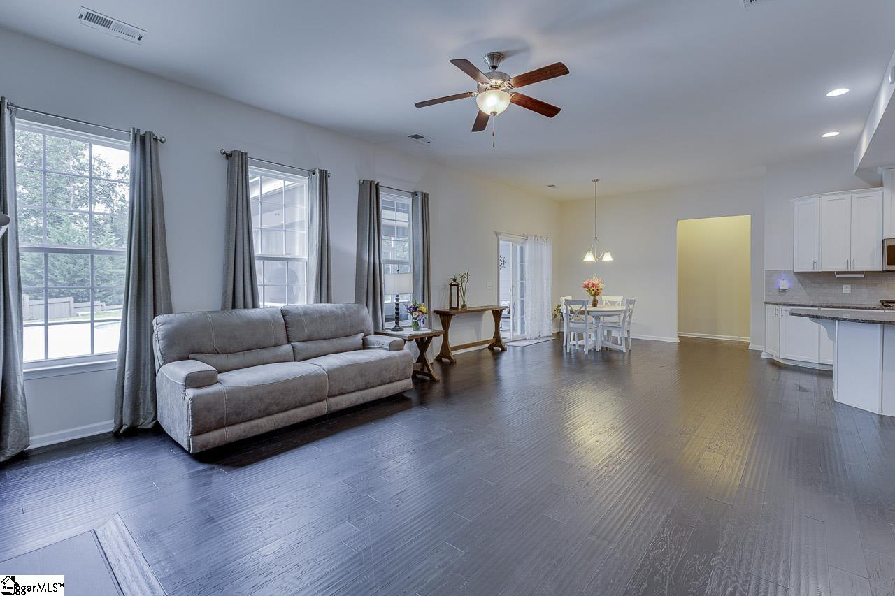 120 Dauphine Way Greer, SC 29650