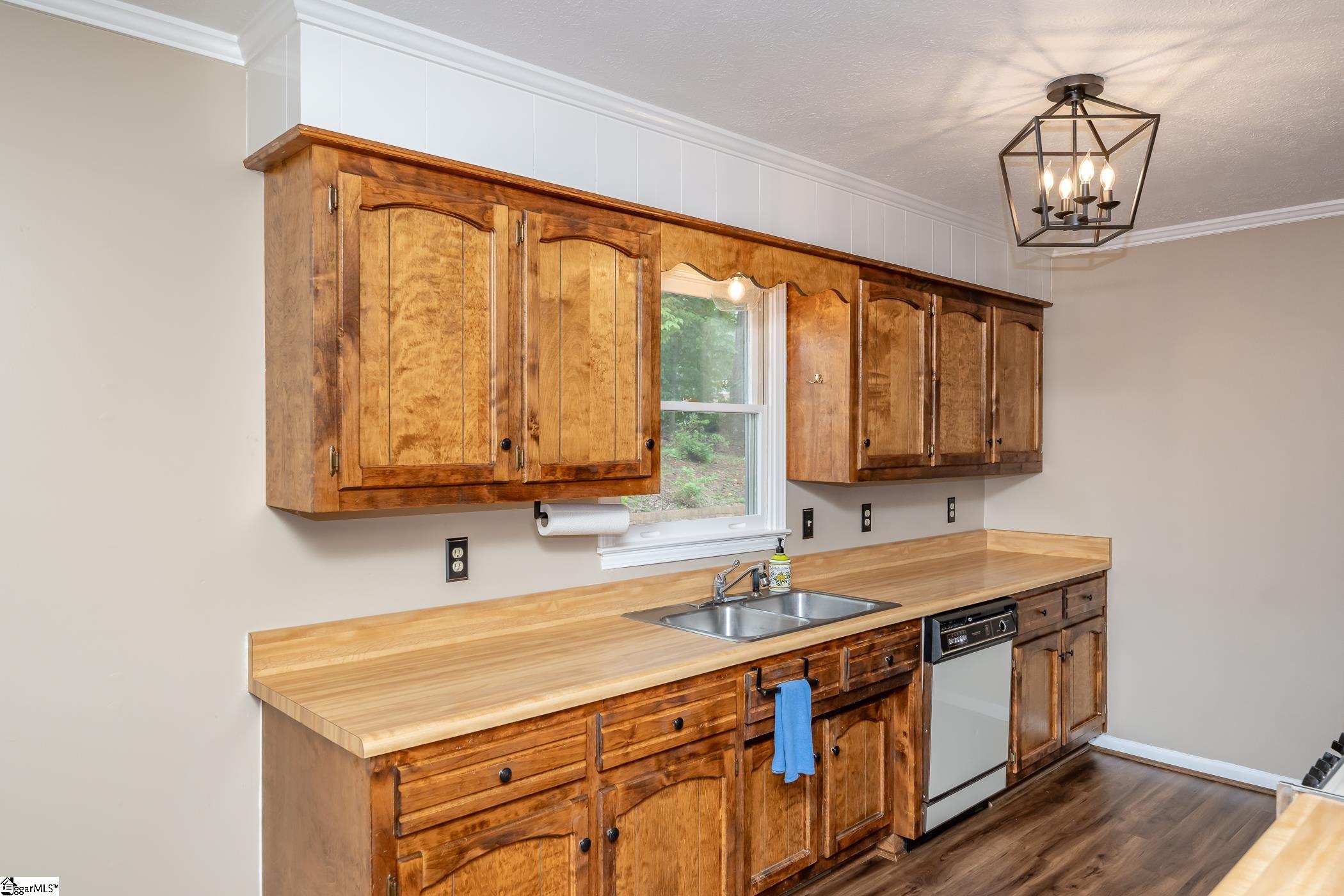 11 Dell Circle Travelers Rest, SC 29690