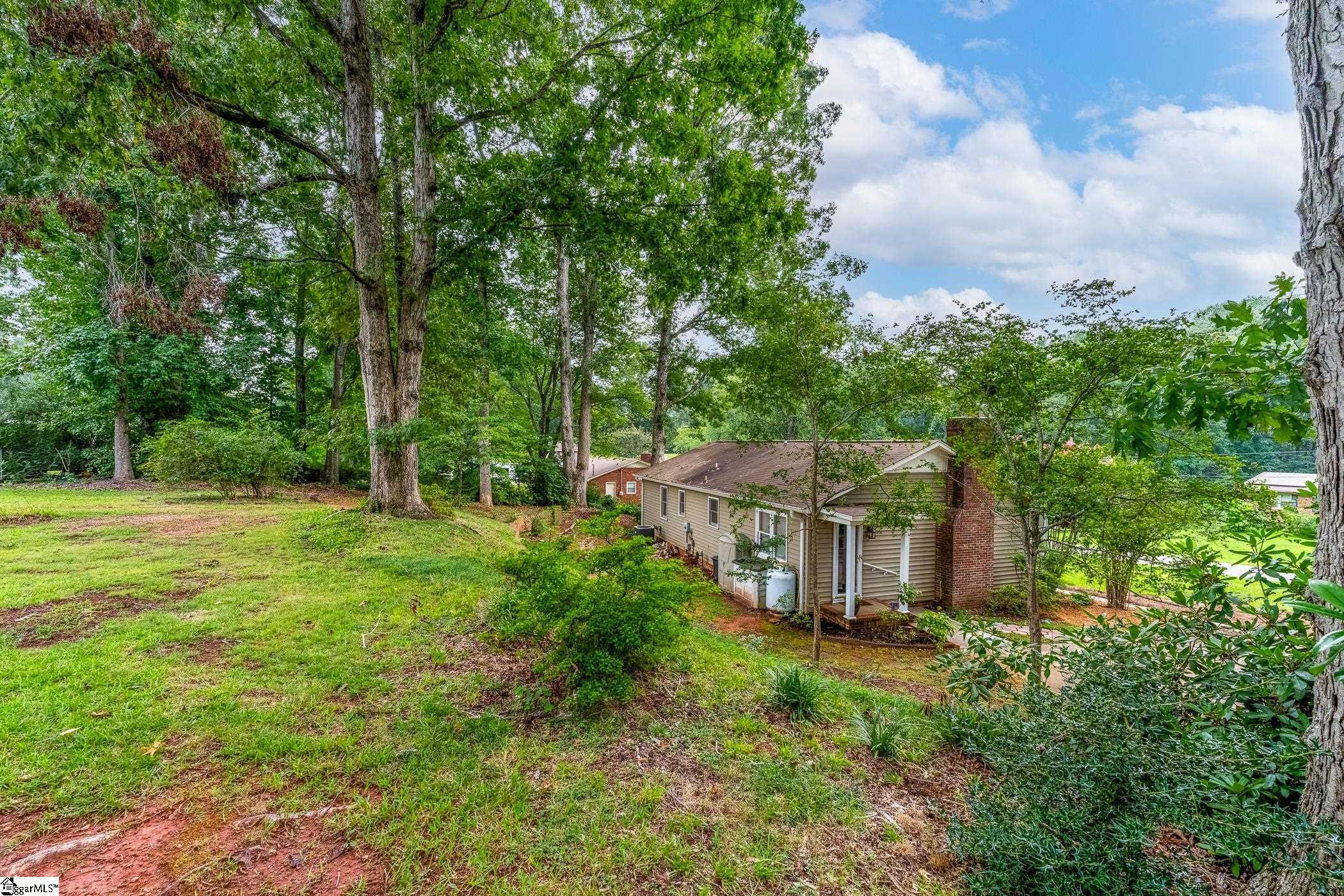 11 Dell Circle Travelers Rest, SC 29690