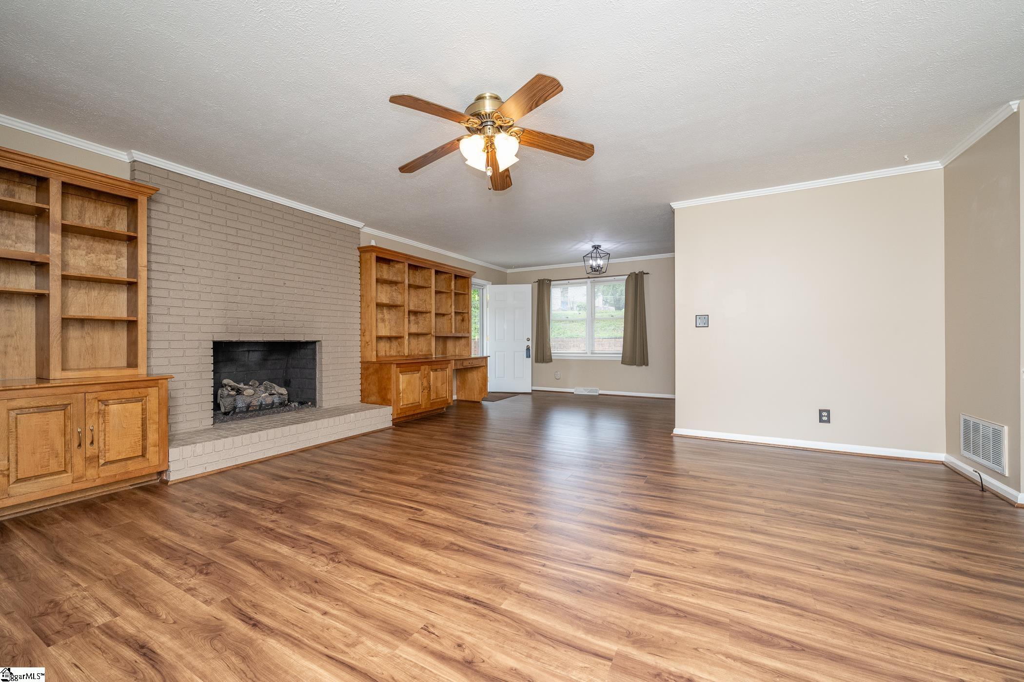 11 Dell Circle Travelers Rest, SC 29690