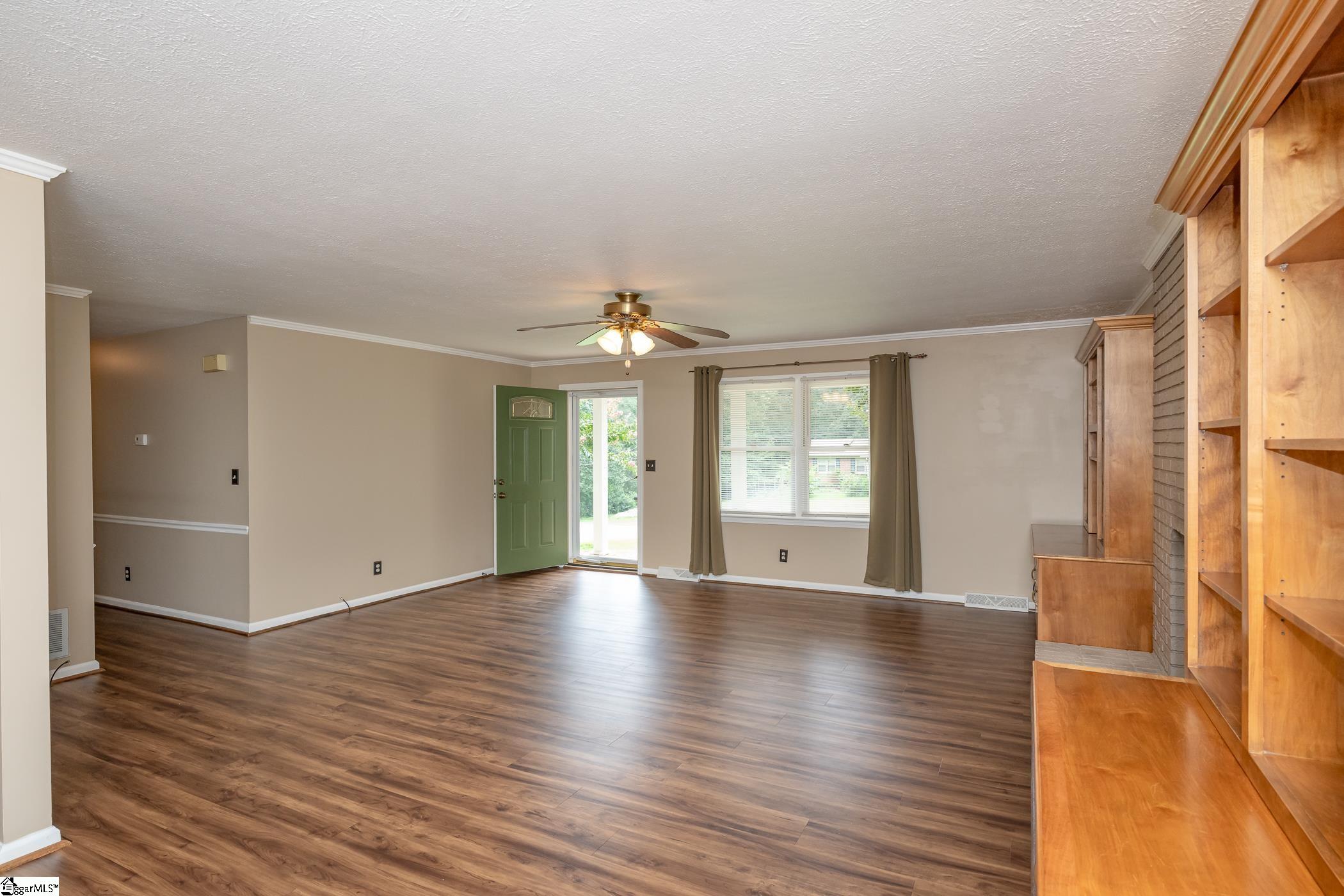 11 Dell Circle Travelers Rest, SC 29690