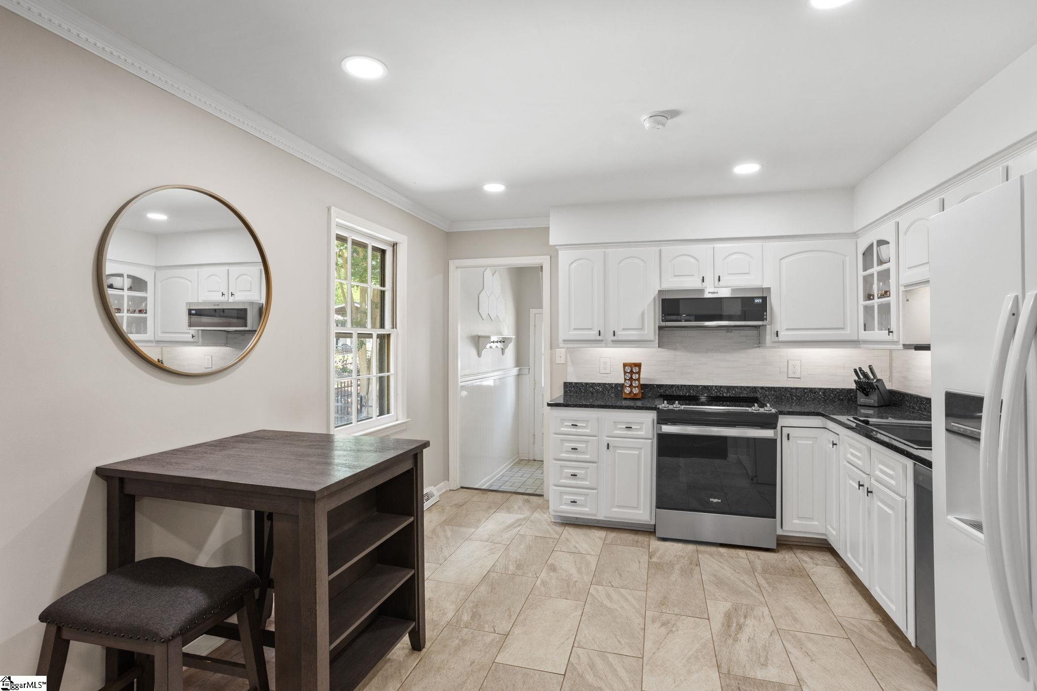 4940 Crosscreek Lane Greenville, SC 29615