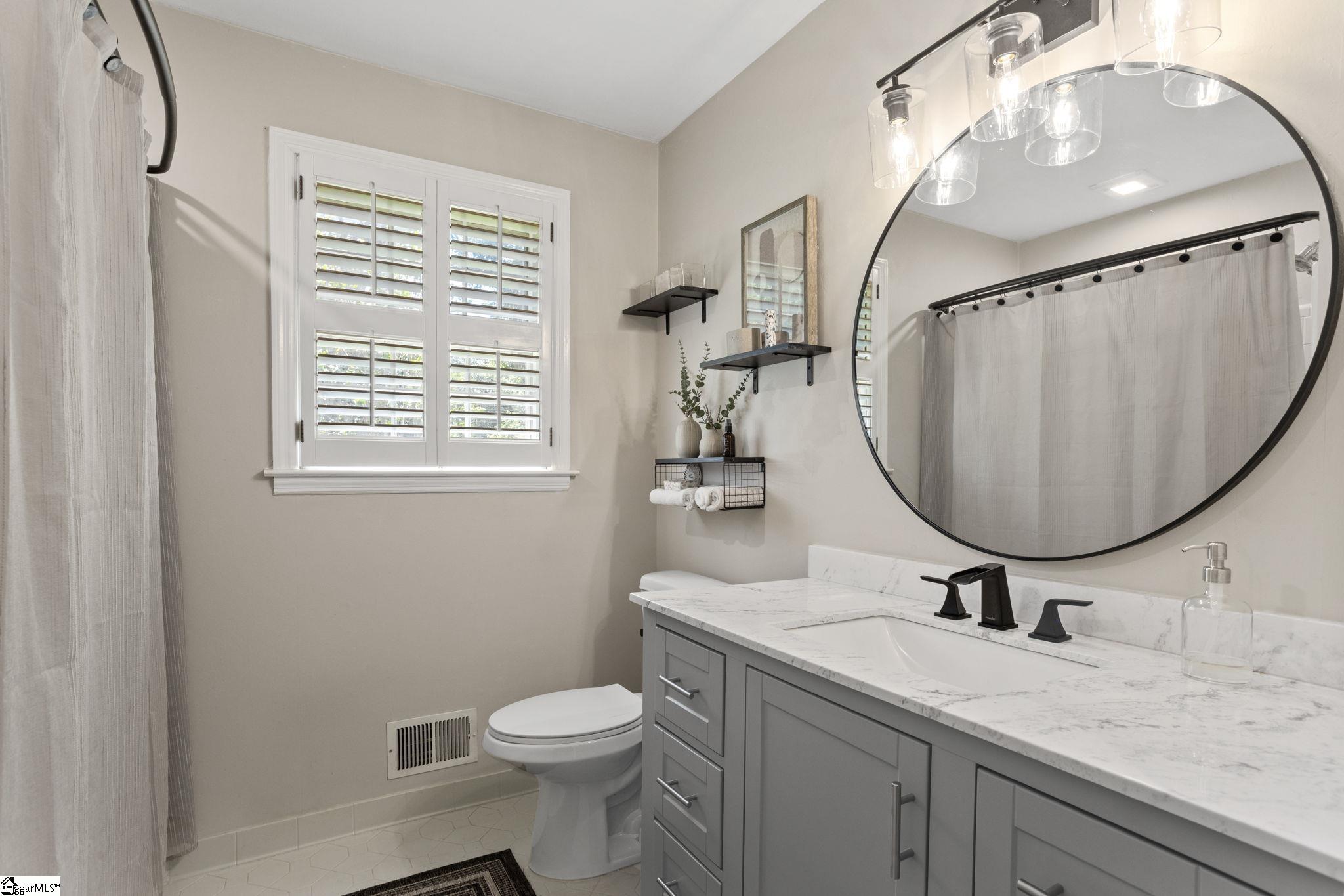 4940 Crosscreek Lane Greenville, SC 29615