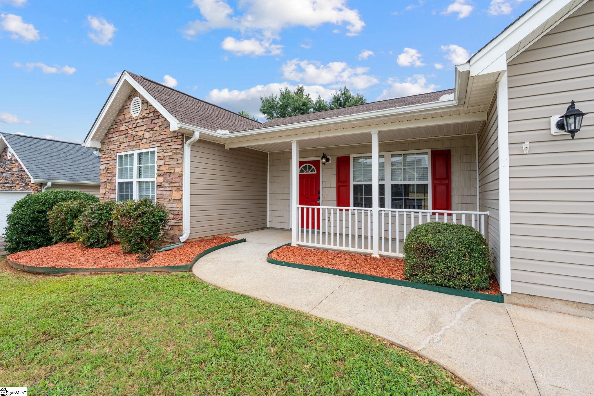 5 Ivory Arch Court Simpsonville, SC 29681